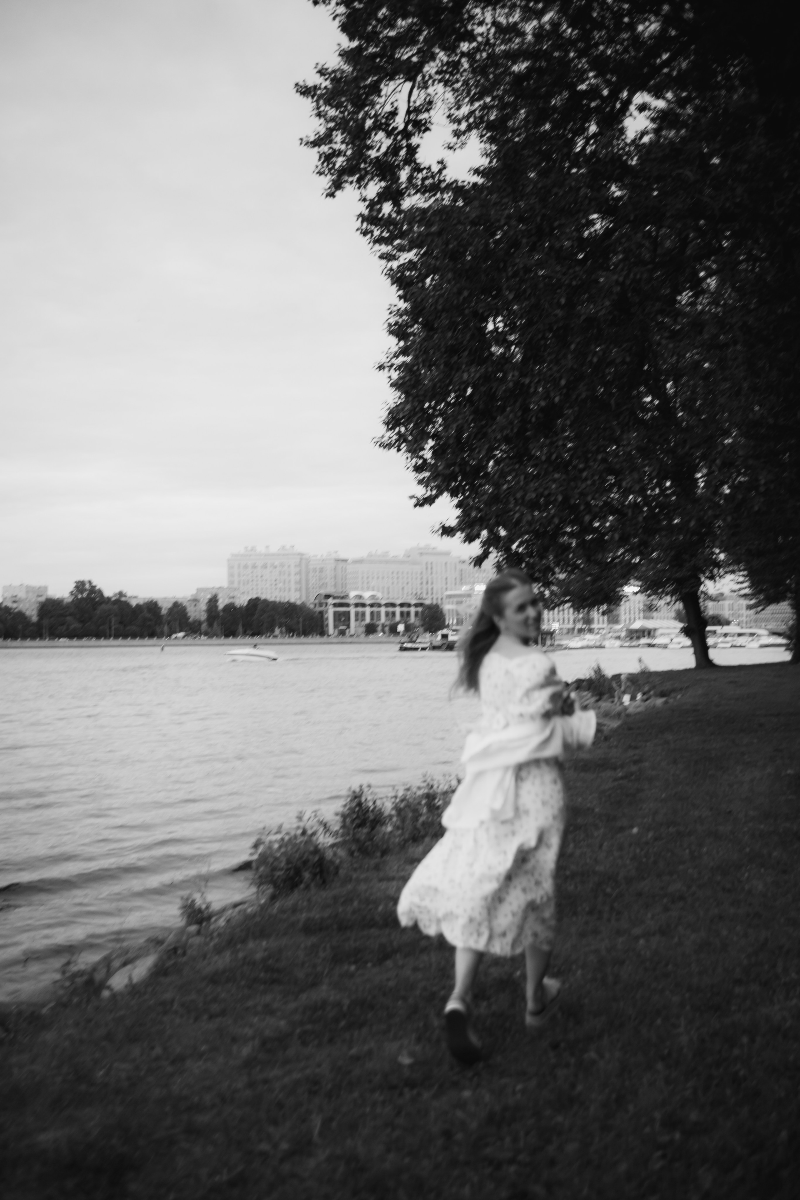 Уличная фотосессия в Санкт-Петербурге. Портретный и репортажный фотограф в Санкт-Петербурге | Валерия Кайряк