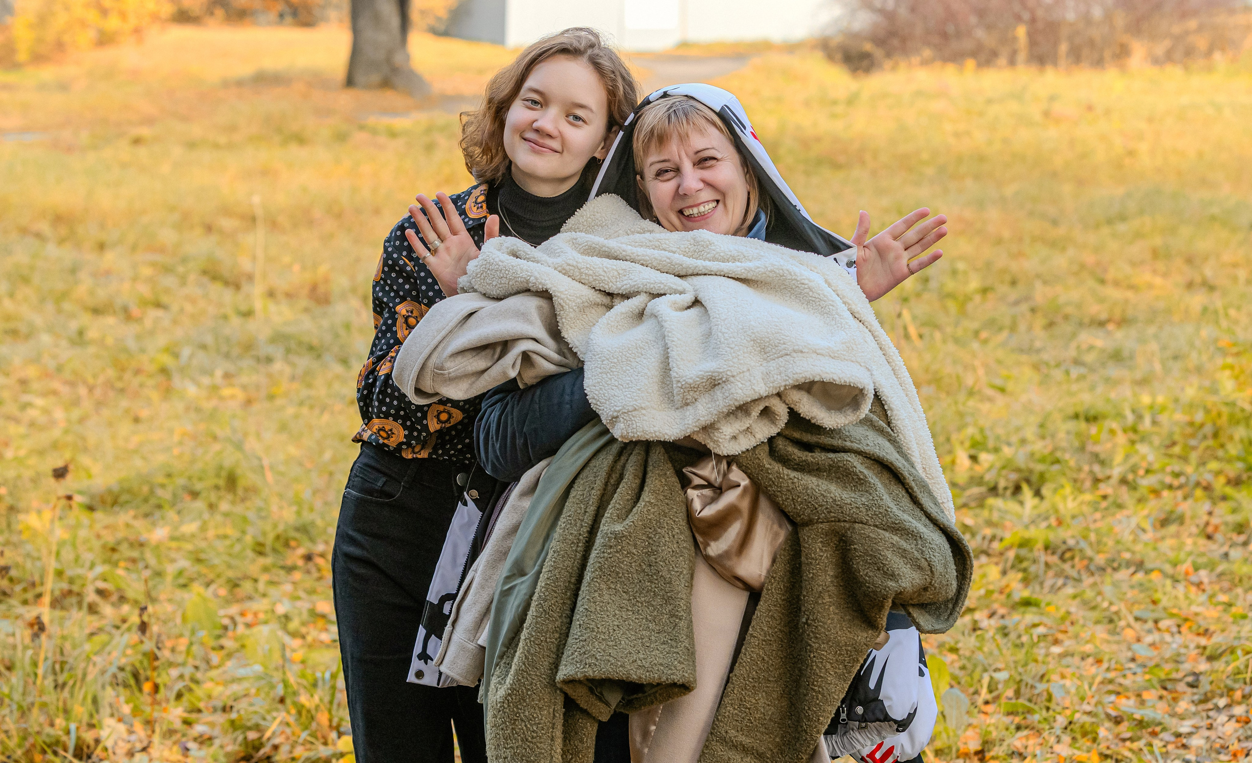 Фотосъёмка в Павловском парке для выпускных альбомов. 9 класс. Школа № 433. Свадебный, семейный, детский фотограф в Санкт-Петербурге
