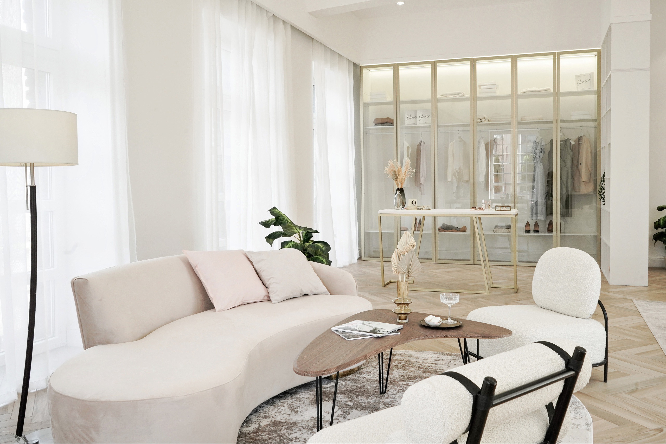 Фотостудия LeonaStage. Фотограф беременных в СПб — Елена Александрова