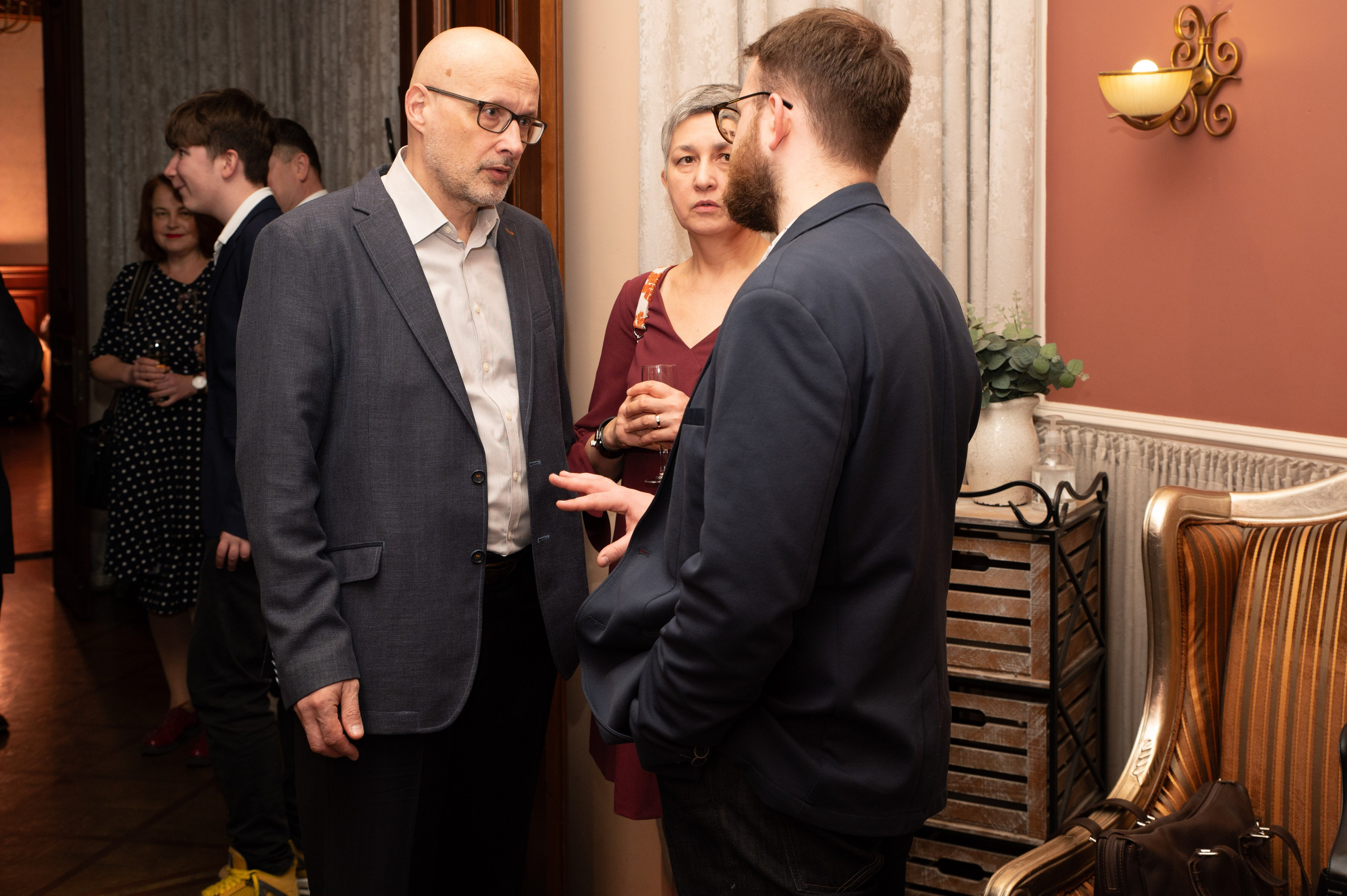 Семейная фотосъемка. Фотоуслуги, услуги фотографа, фотографирование важных событий