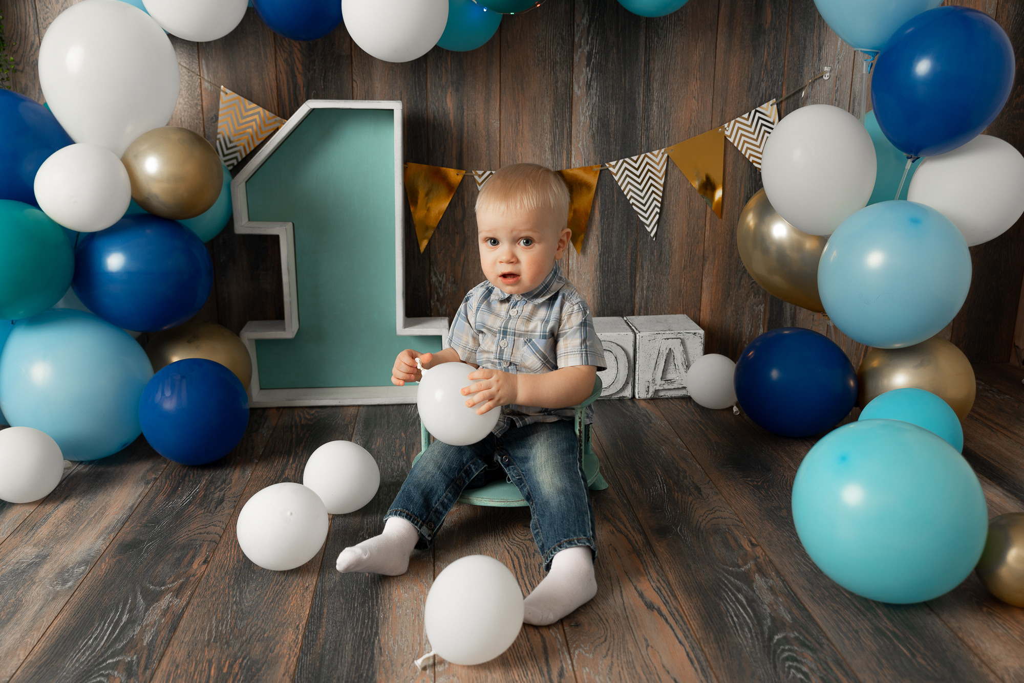 Годовасие малыша Арсения пакет «Все включено». Фотограф новорожденных в Нижневартовске Лара Курдюкова