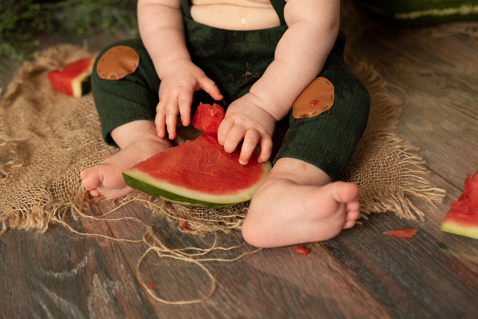 Арбузные приключения Богдаши. Фотограф новорожденных в Нижневартовске Лара Курдюкова