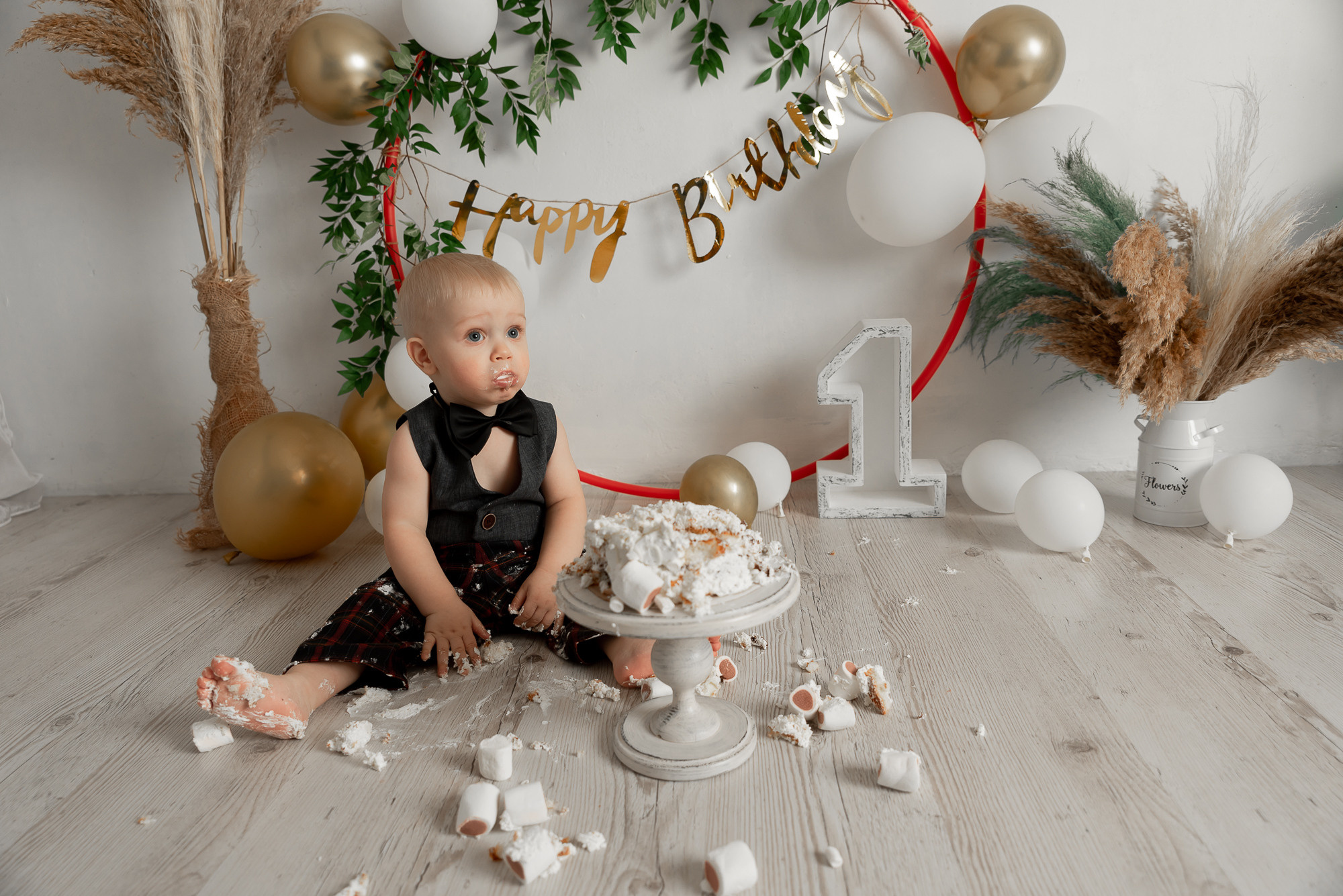 Годовасие малыша Арсения пакет «Все включено». Фотограф новорожденных в Нижневартовске Лара Курдюкова