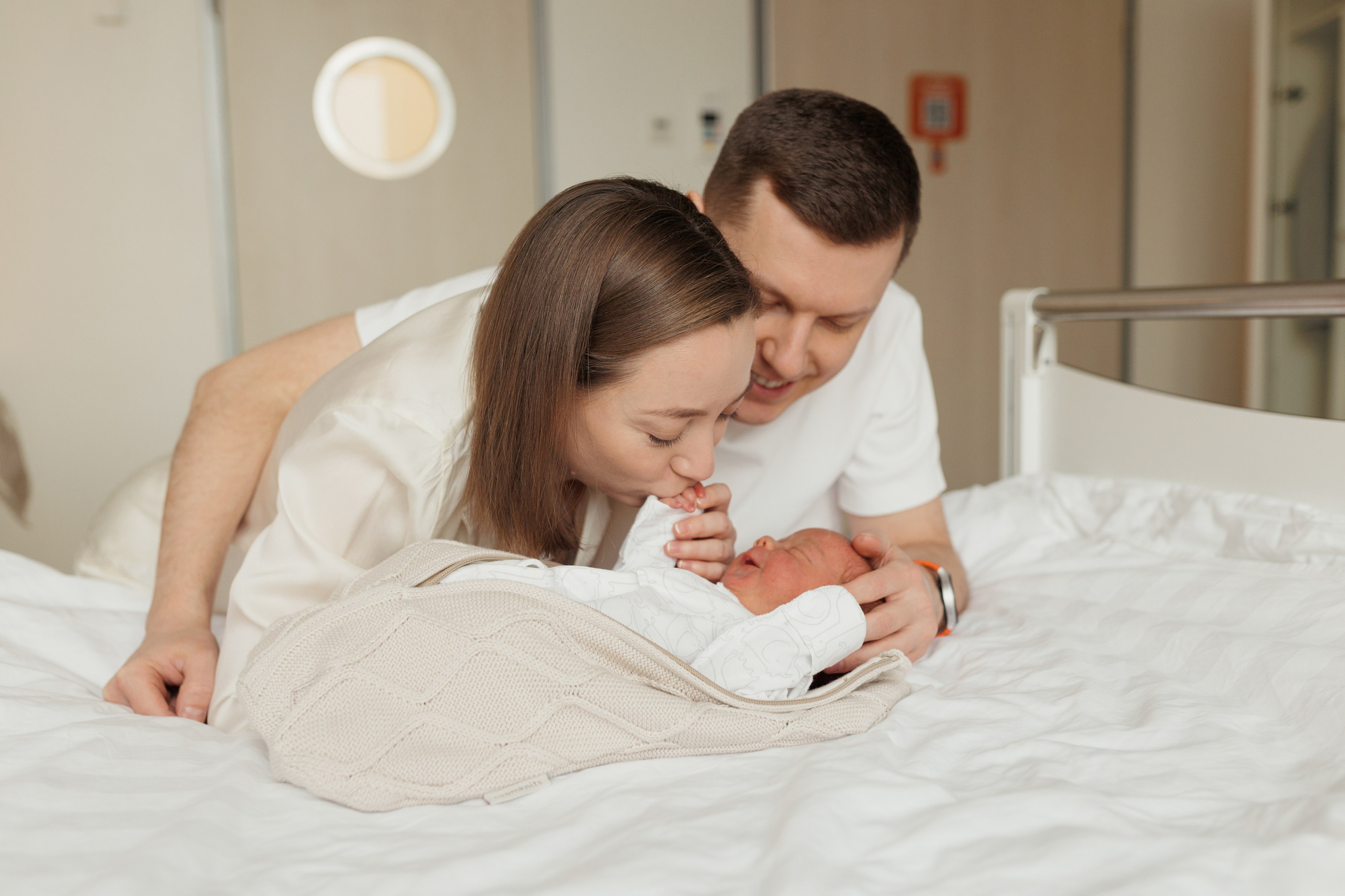 Фотограф на выписку. Фотограф новорожденных Екатеринбург