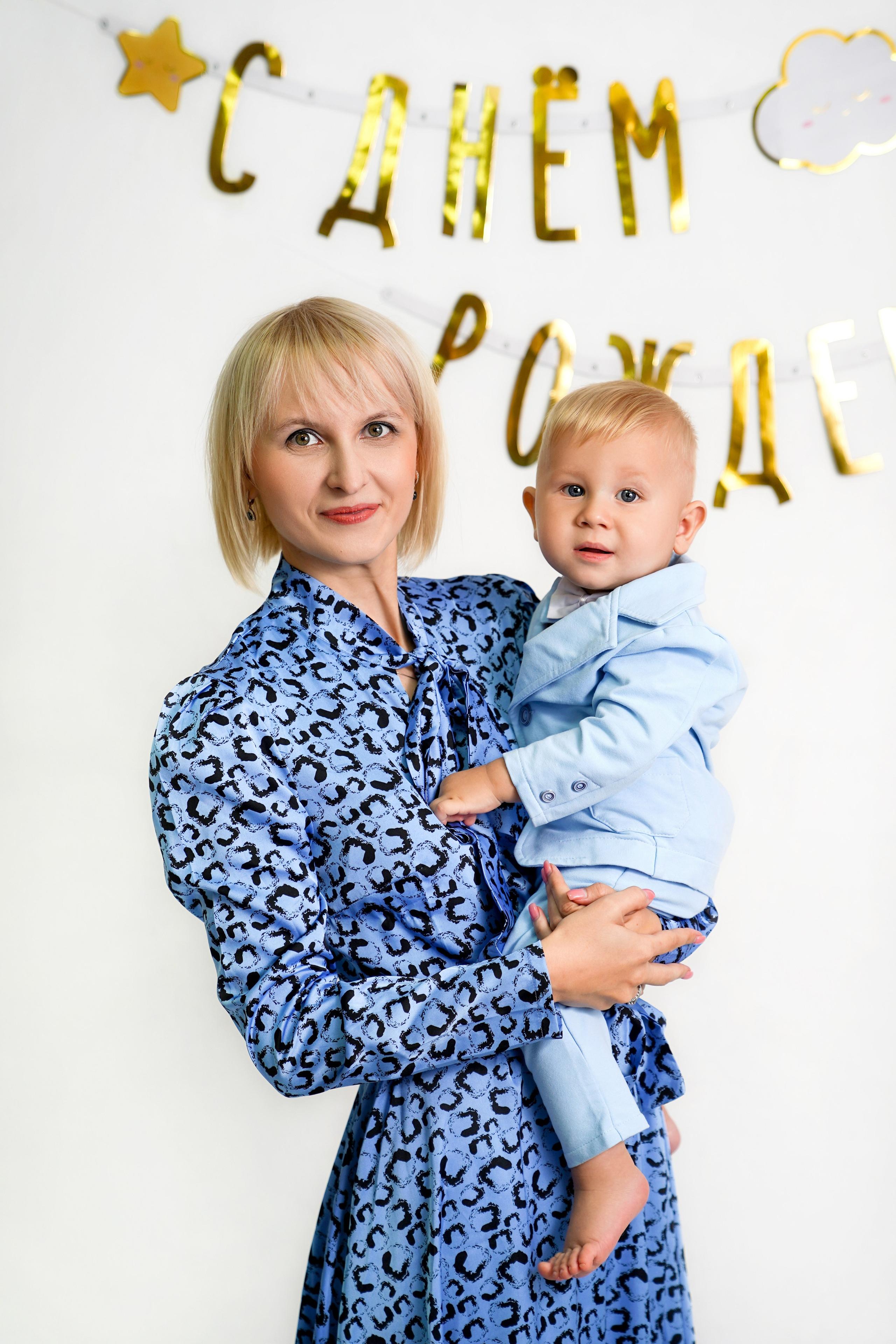 Фотосессия ГОДОВАСИЕ. Фотограф новорожденных, детей до года и беременных в Симферополе