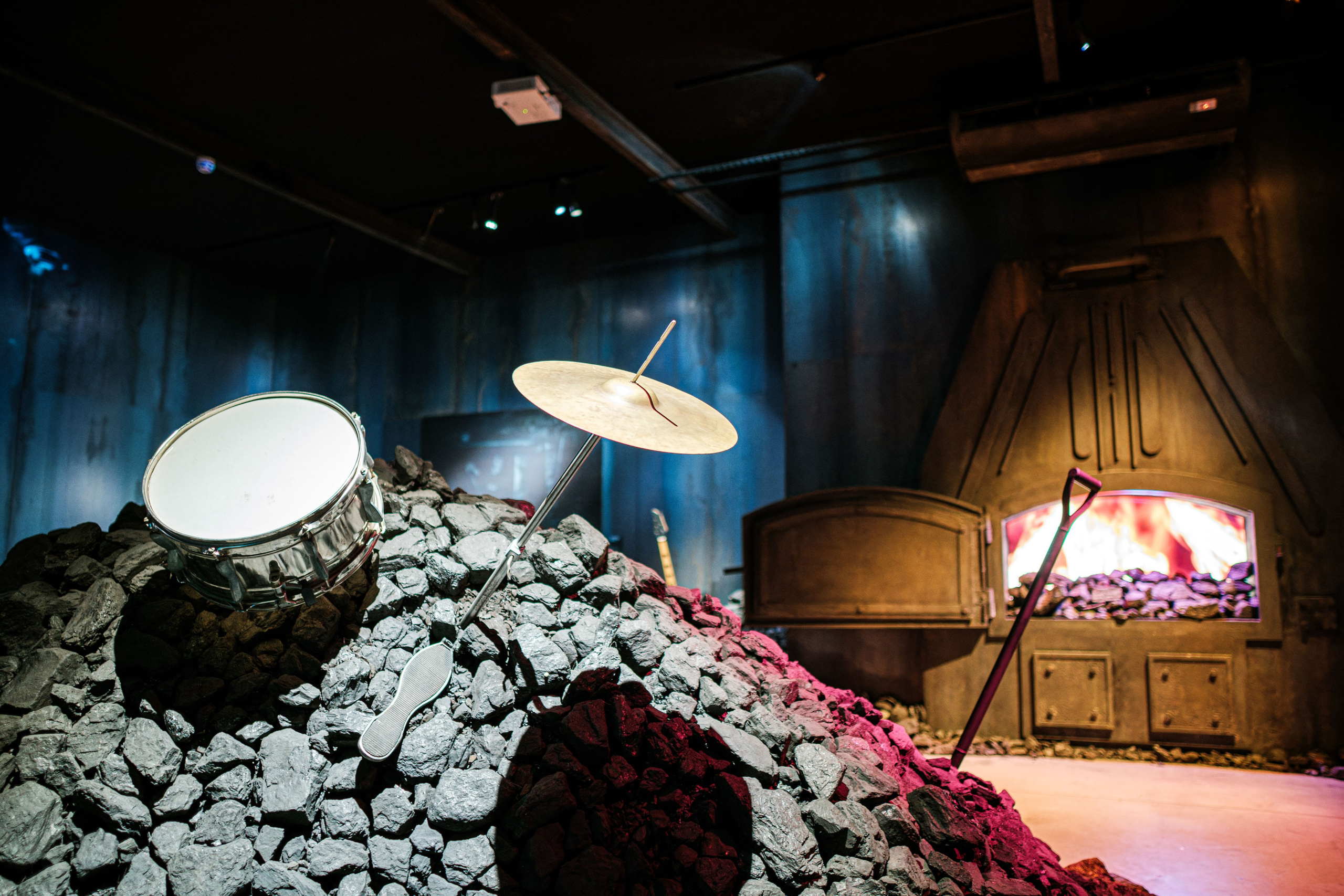 «Виктор Цой. Легенда» Выставка-байопик. Фотограф Балаев Михаил