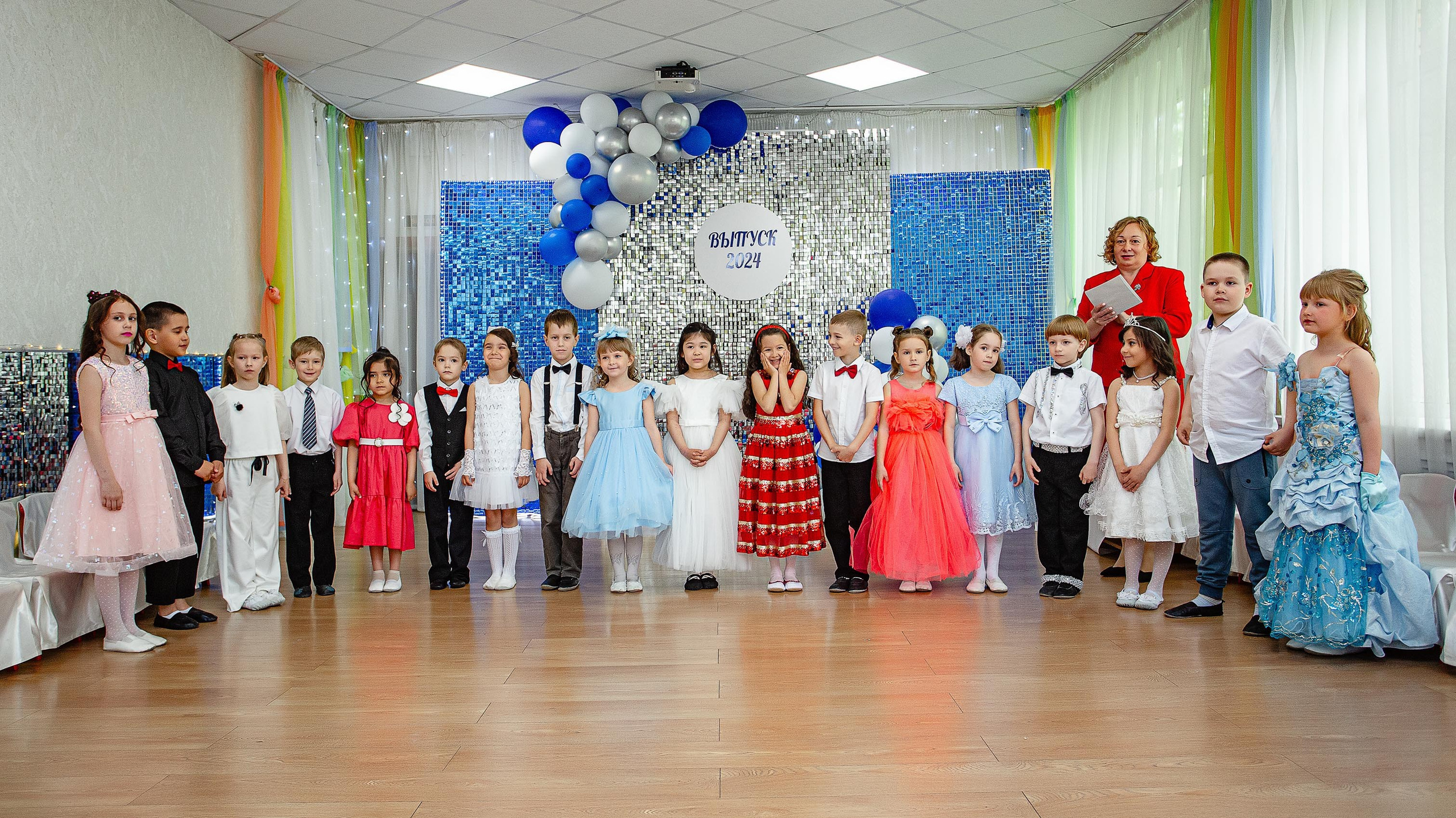 24.5.24 Выпускной Веснянка. Владивосток семейный фотограф Александр Степанов