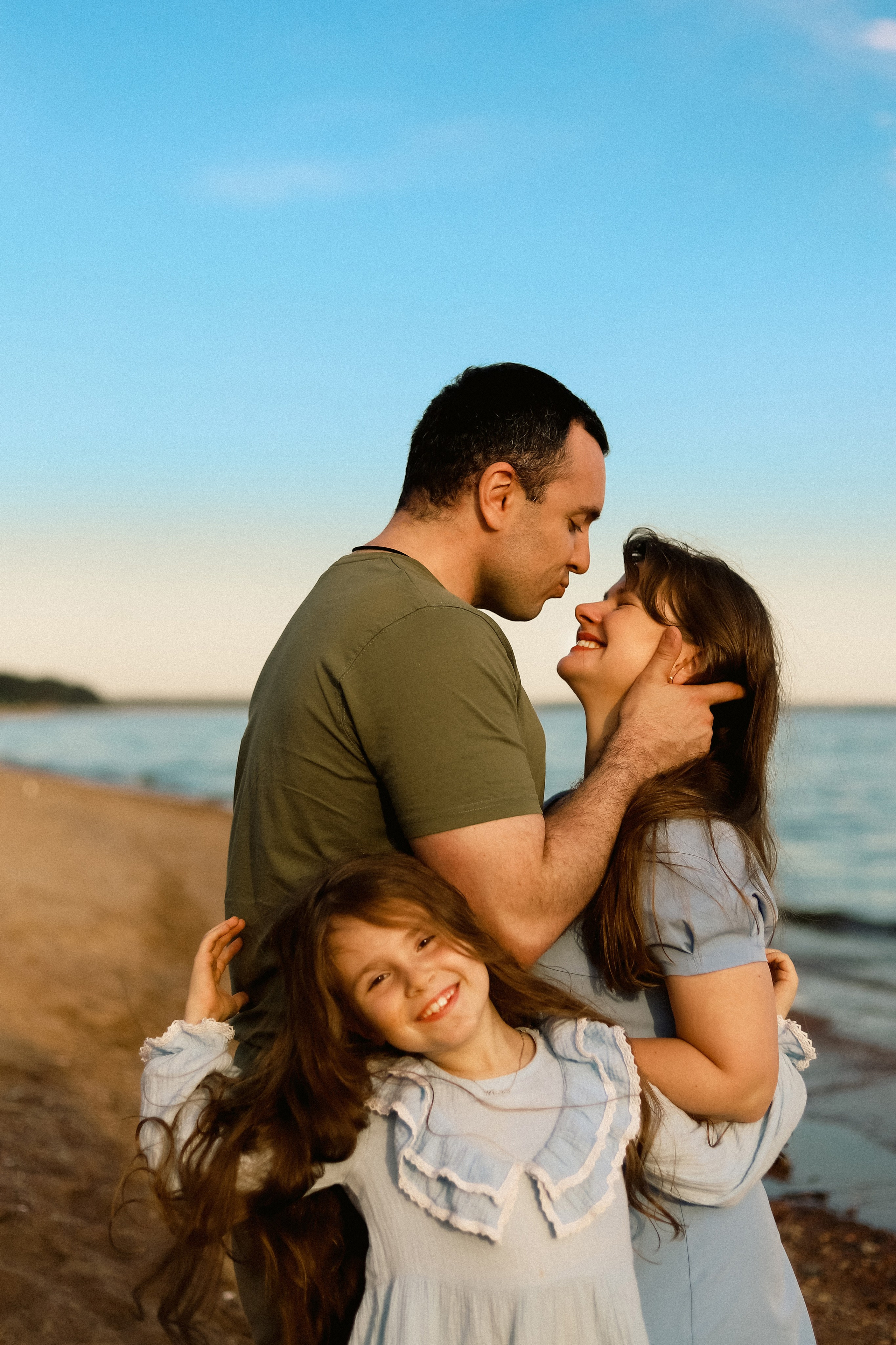 Прогулка на заливе. Семья Анны. Портретный Фотограф в Санкт-Петербурге Кира Орехова