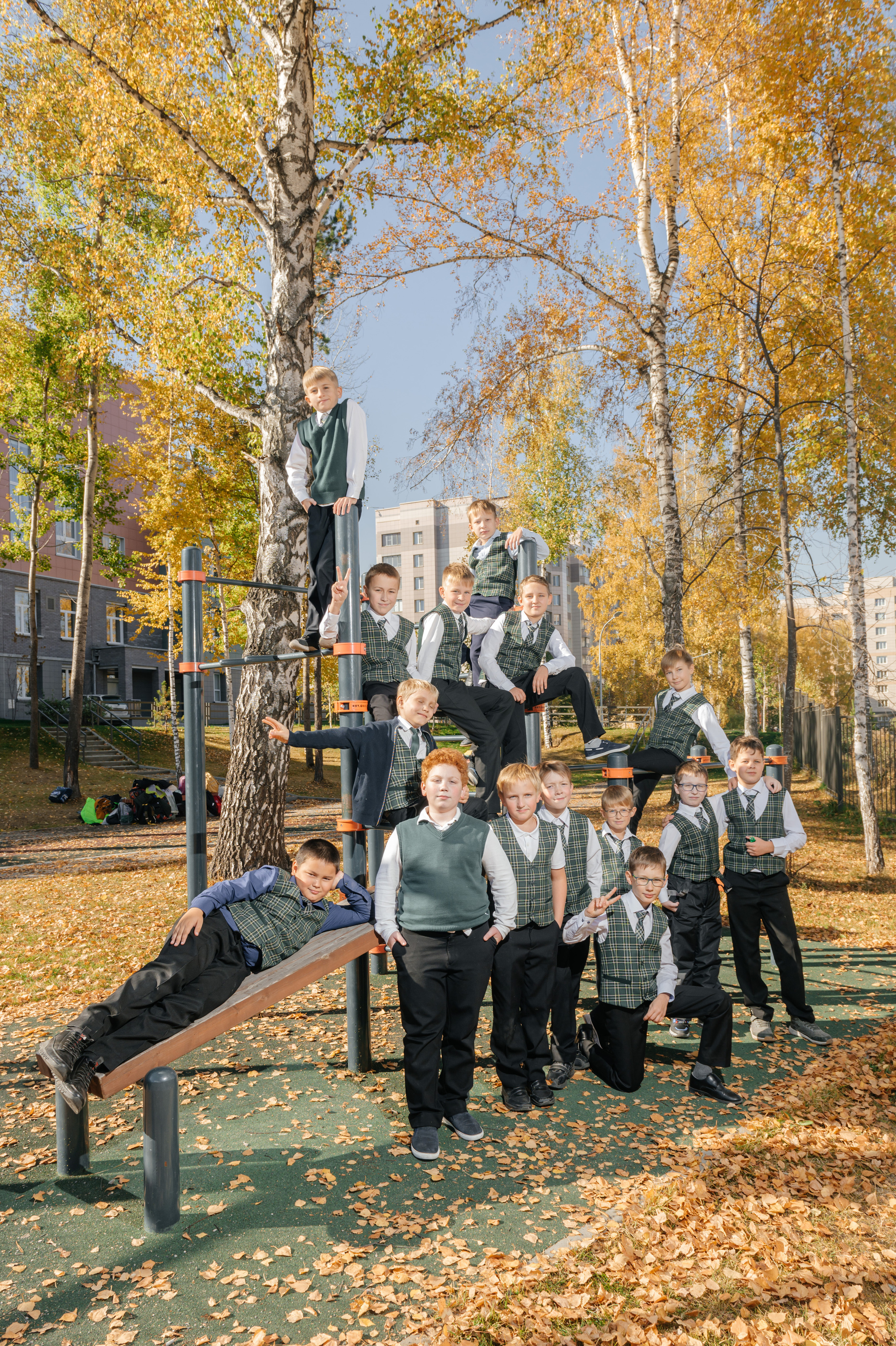 Начальные классы. Современные выпускные альбомы в Новосибирске