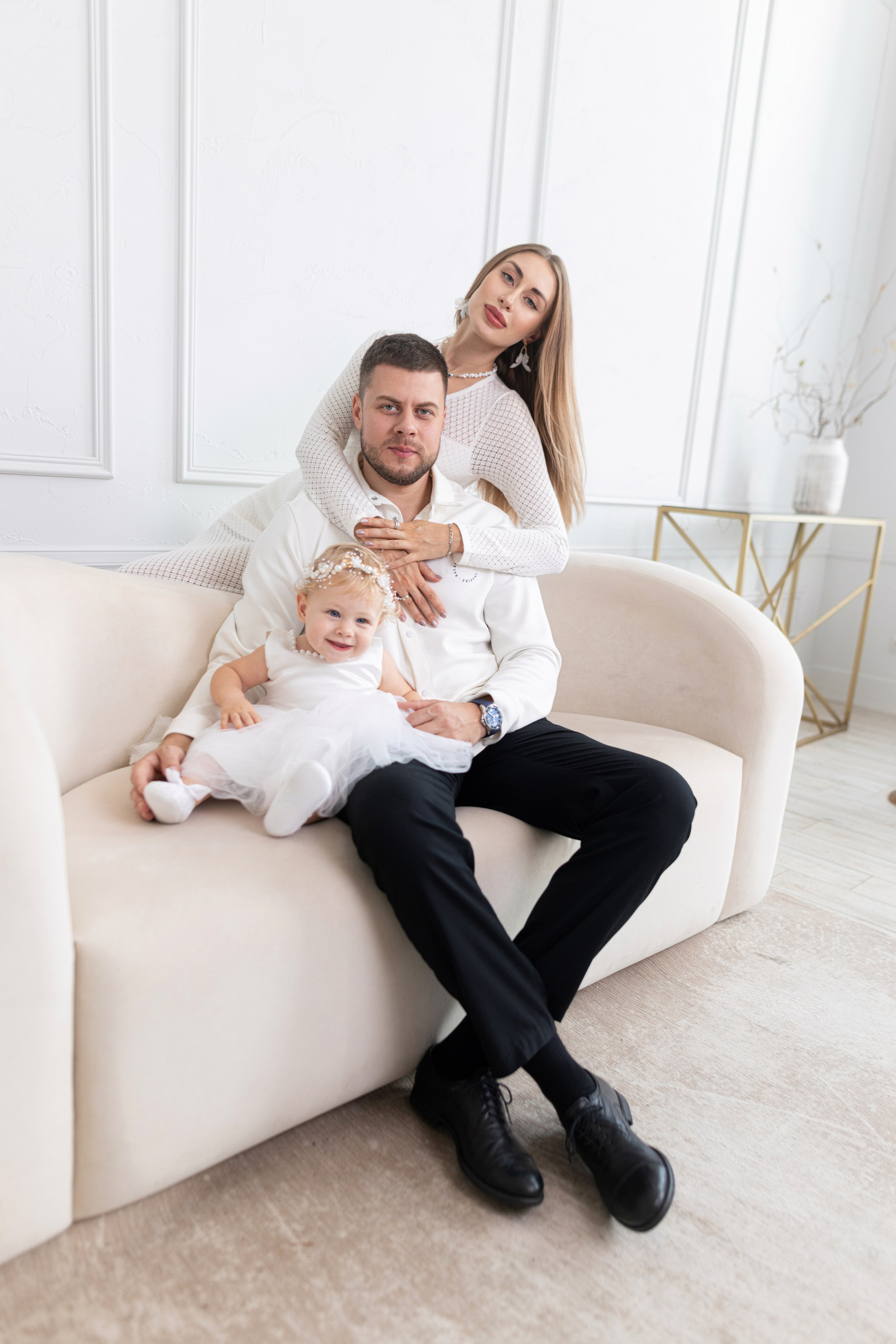 Семейная съемка для Яны и Дани в интерьере. Дмитрий Шульгин, портретный фотограф в Воронеже