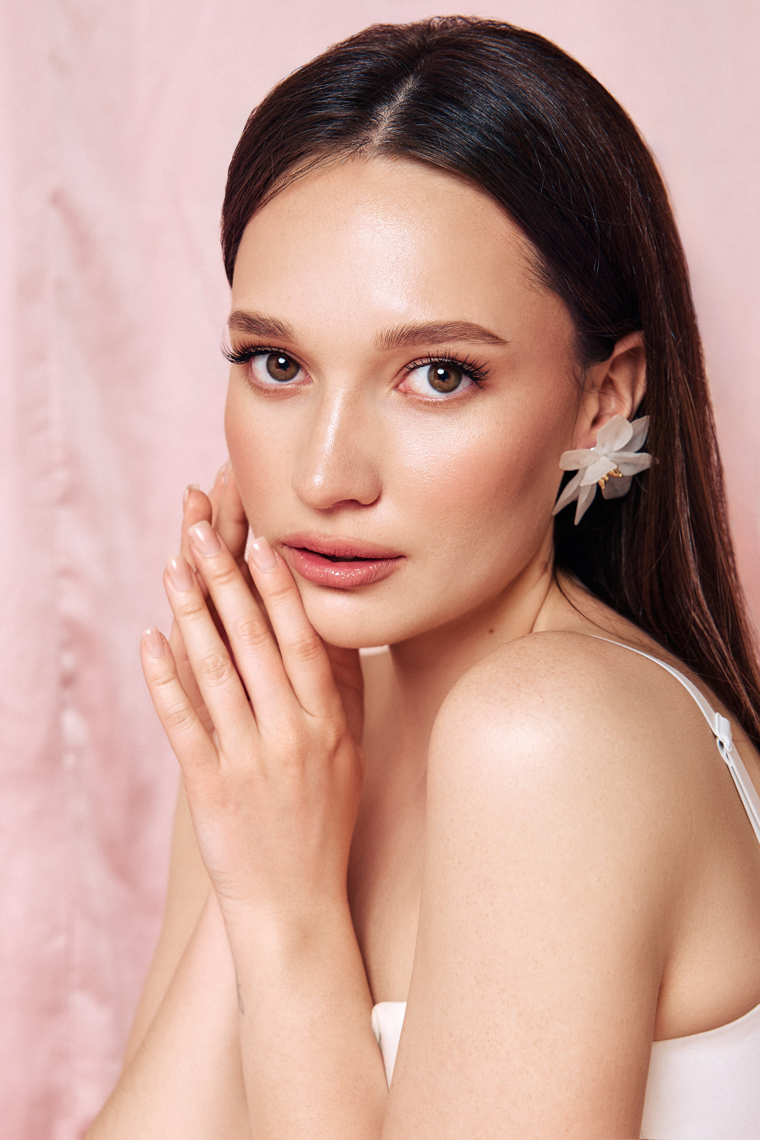 Профессиональная студийная съемка 2 часа за 15 000₽ | Идеальный свет, 3-4 образа. Валентина Похомова — профессиональный фотограф в Екатеринбурге