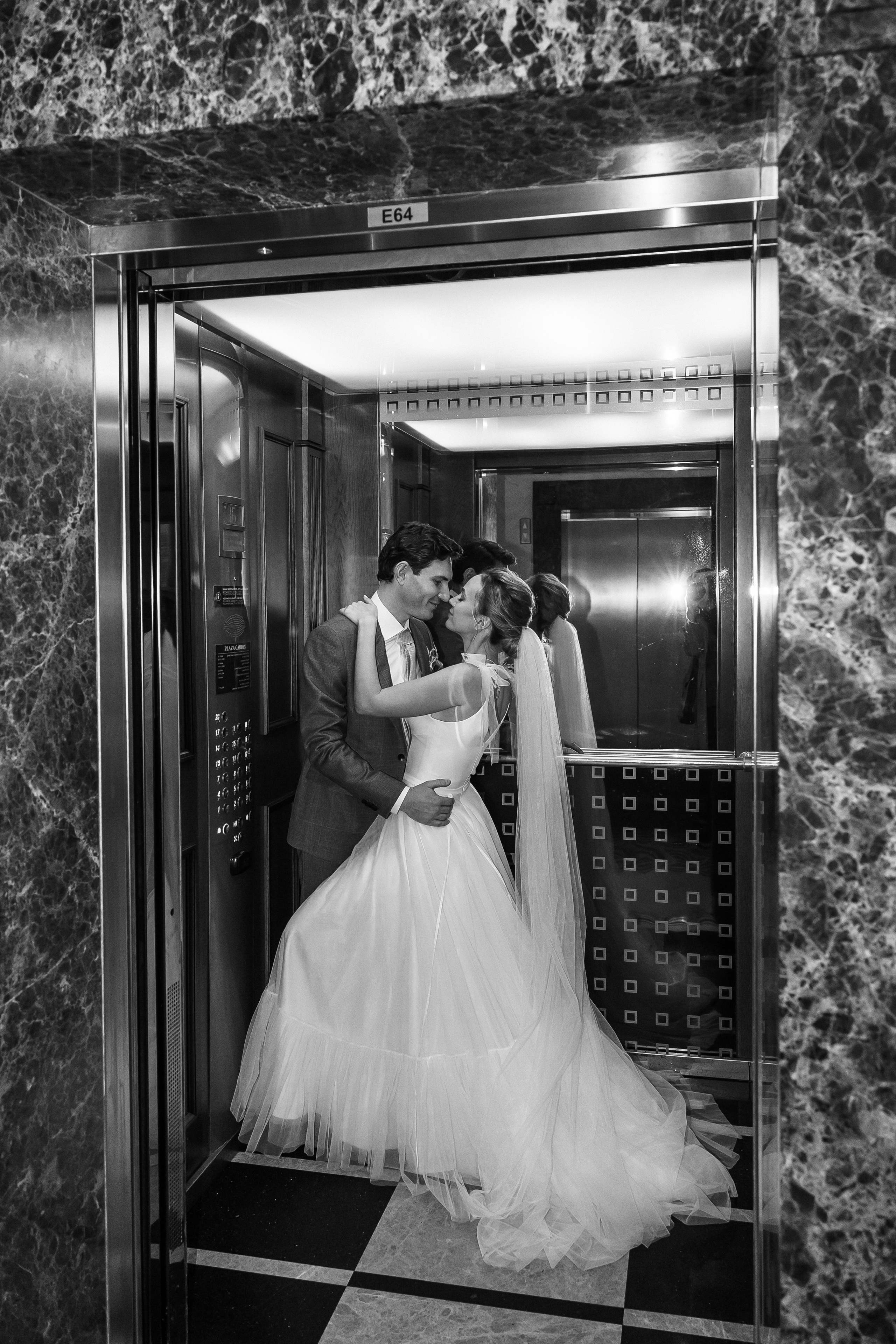 Самые красивые отели Москвы для свадебной фотосессии. Свадебный фотограф в Москве Дарья Олендарёва