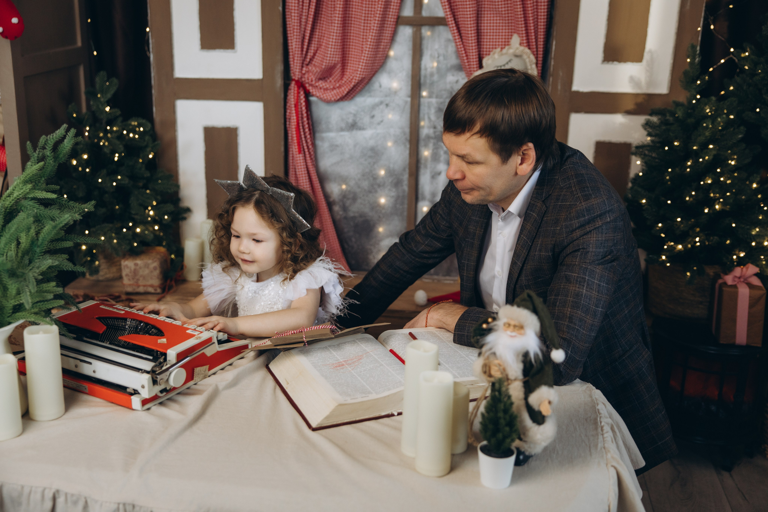 В фотостудии Луна. Свадебный, семейный фотограф в Иркутске Светлана Макаричева