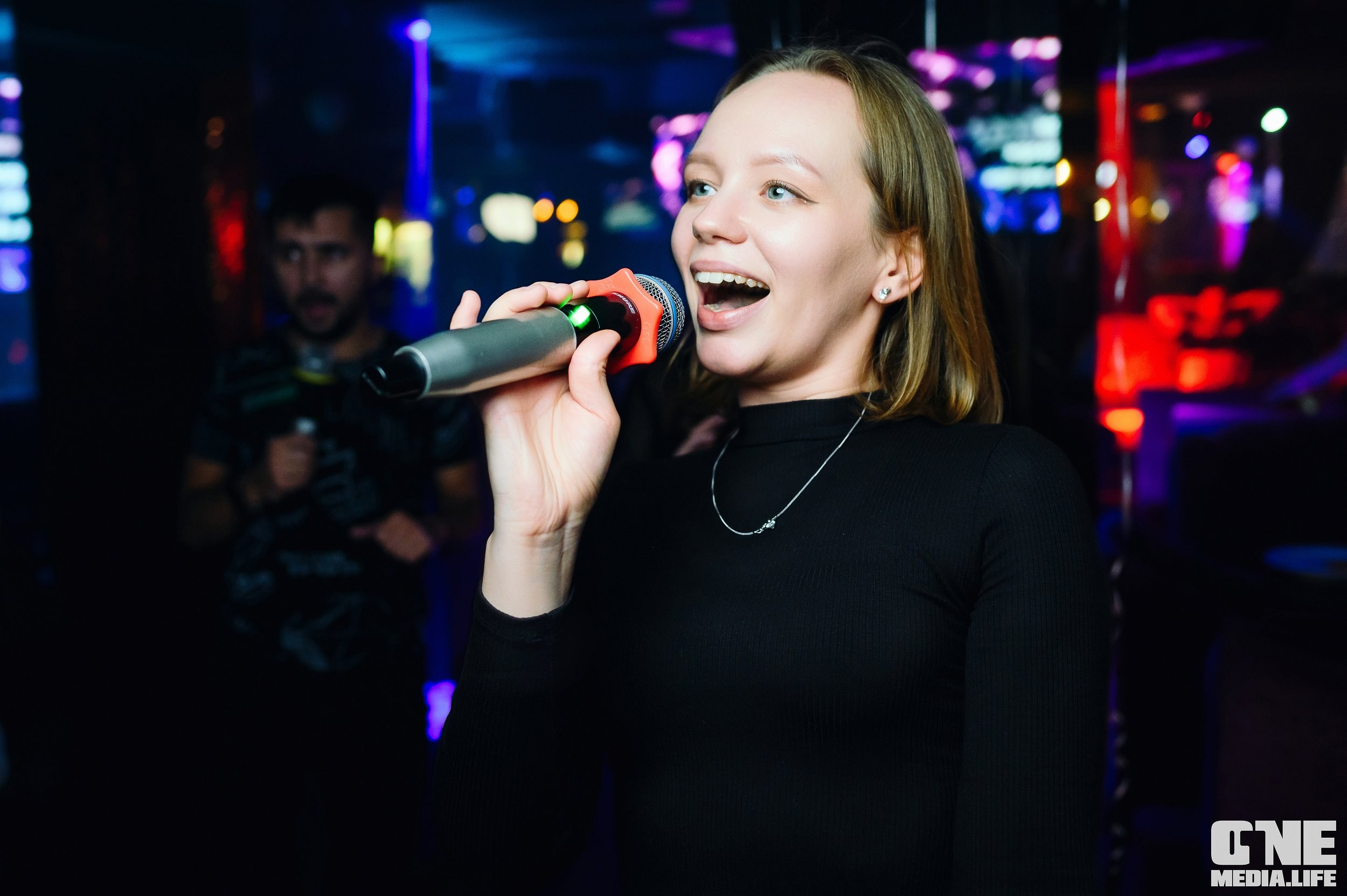Фоторепортаж из караоке-клуба Эйфория. One Media Life: фоторепортажи, фотоотчеты с мероприятий и заведений