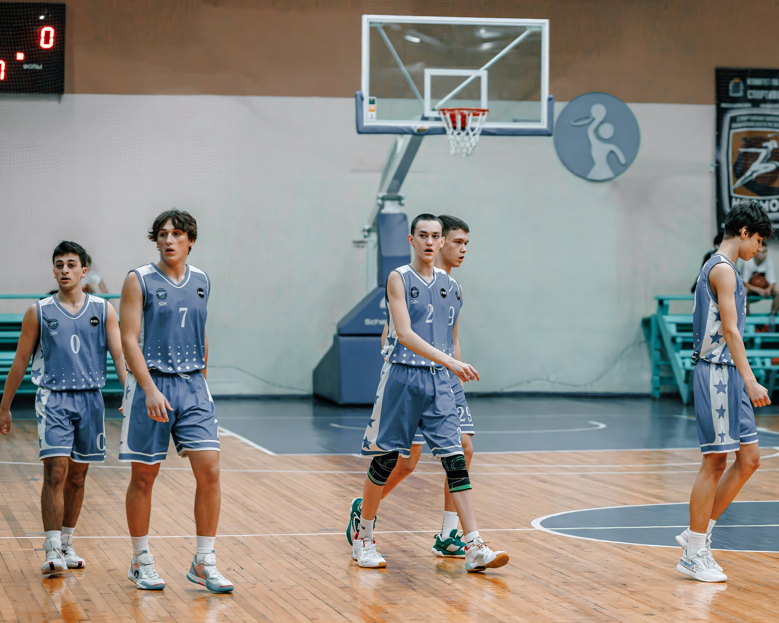 СШОР «Космос» тренировка. Выпускные альбомы и школьный фотограф в Подольске, Троицке, Щербинке, Москве и Московской области