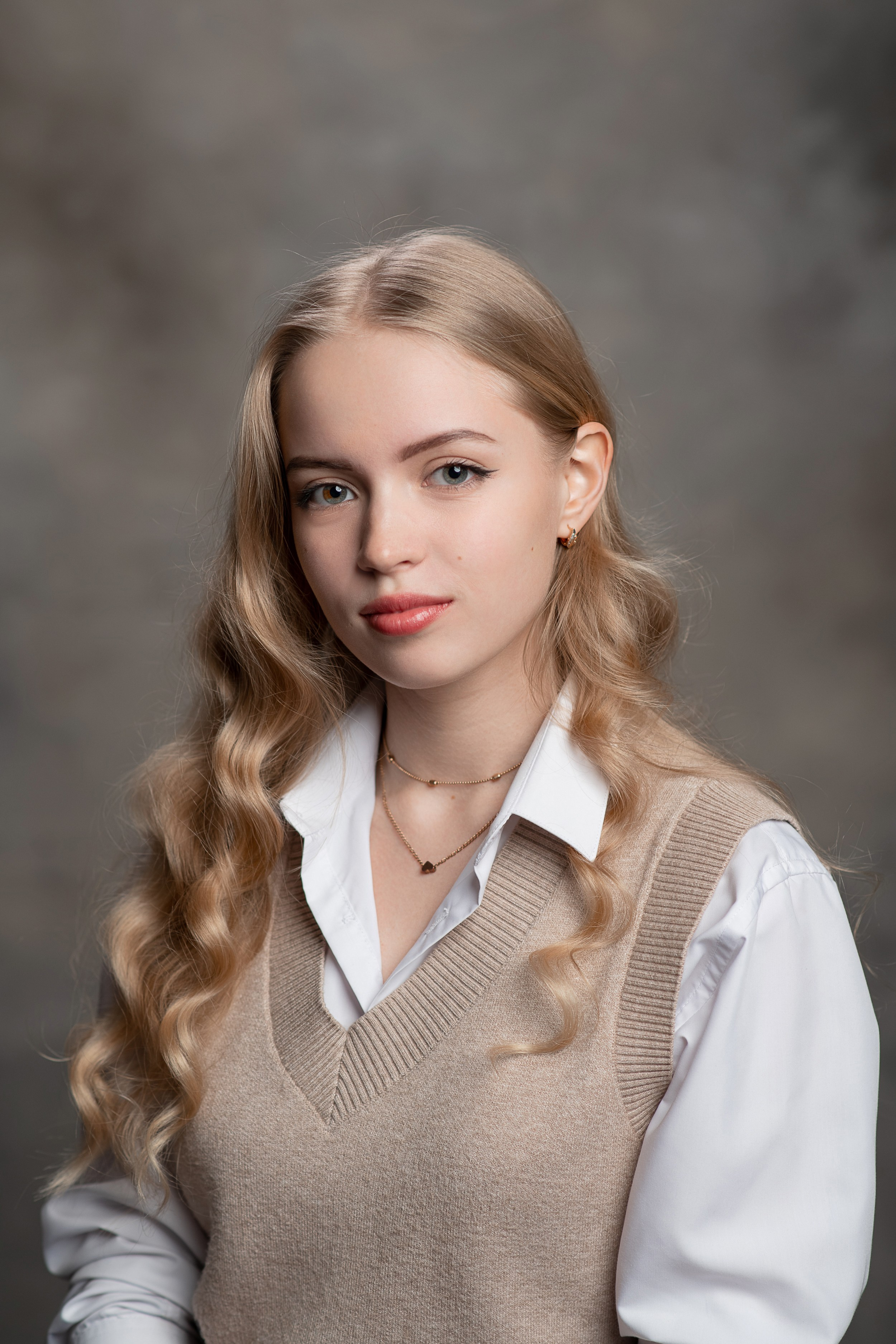 Выпускные альбомы. Выпускные альбомы для школьников в Череповце