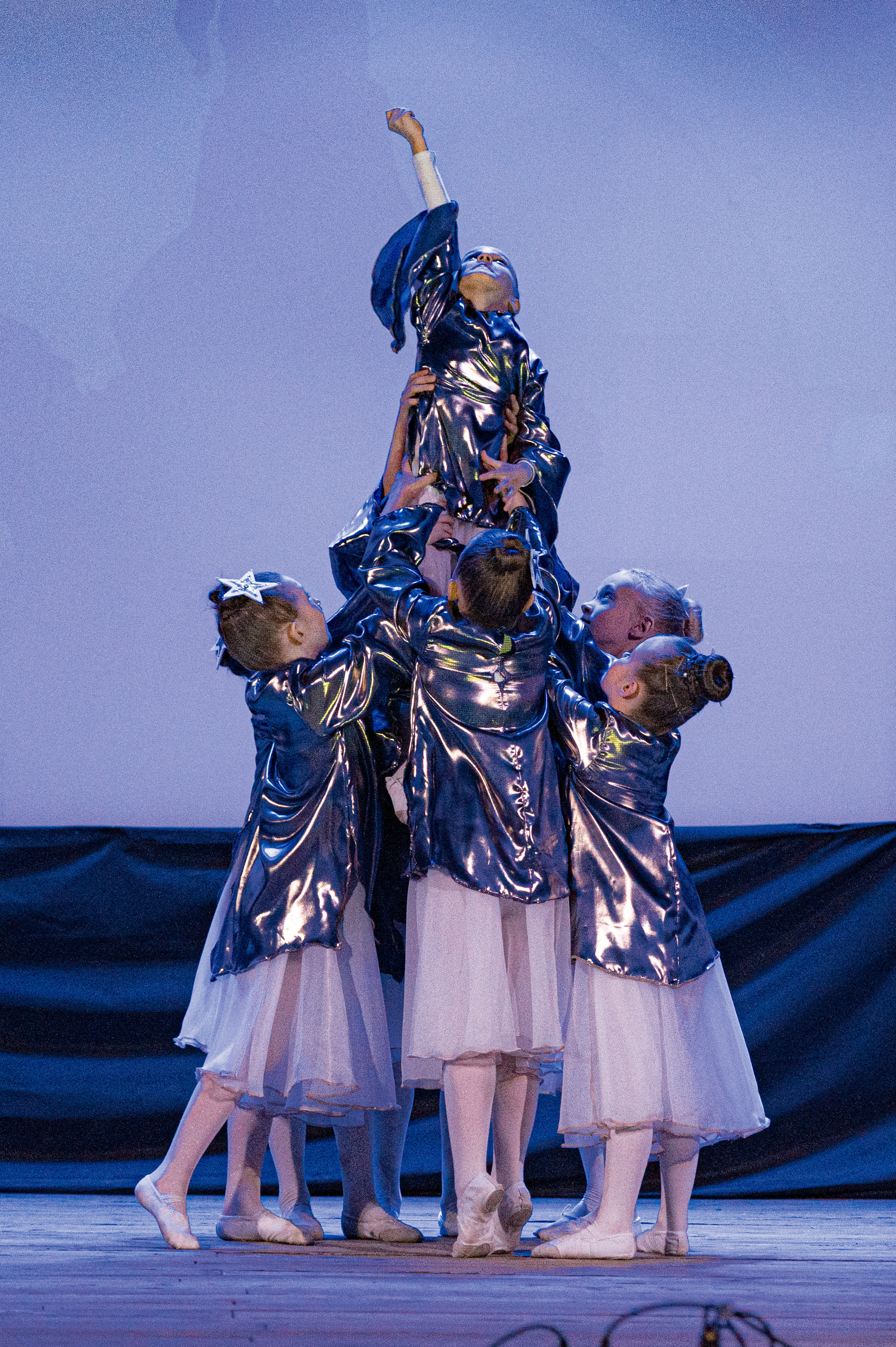 Истоки — концерт посвященный дню работников культуры. Конный и фотограф с животными в Твери Топталова Люся