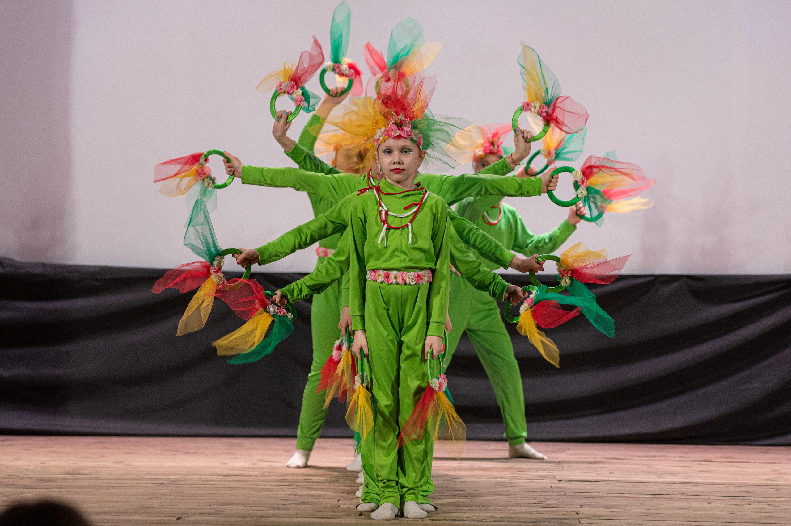 Истоки — концерт посвященный дню работников культуры. Конный и фотограф с животными в Твери Топталова Люся