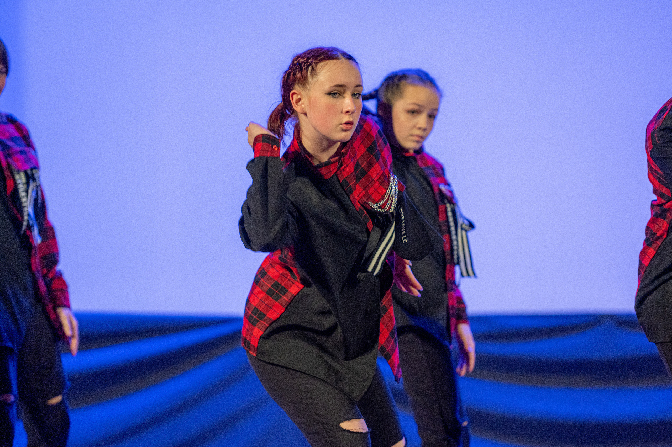 Истоки — концерт посвященный дню работников культуры. Конный и фотограф с животными в Твери Топталова Люся