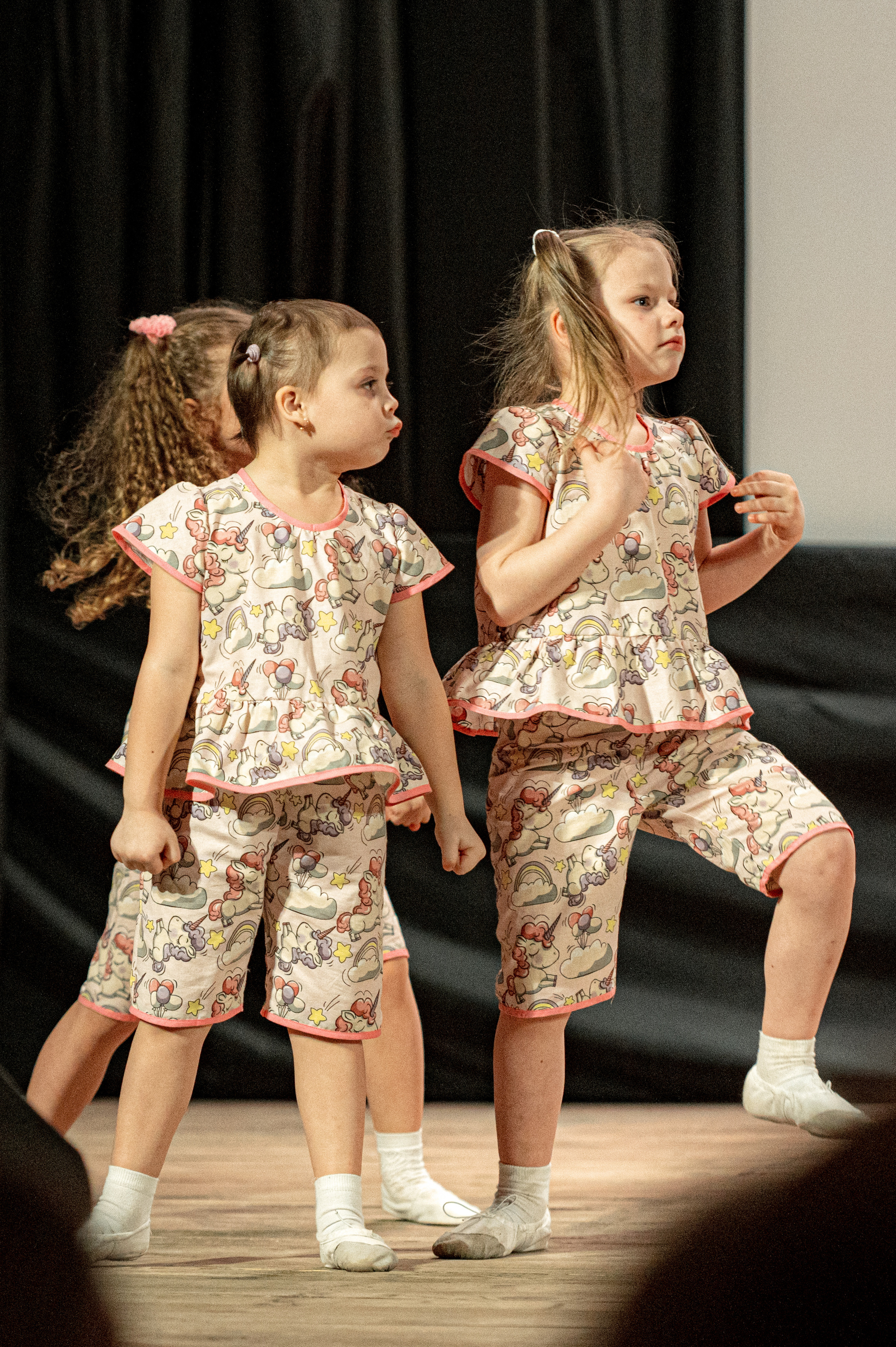 Истоки — концерт посвященный дню работников культуры. Конный и фотограф с животными в Твери Топталова Люся