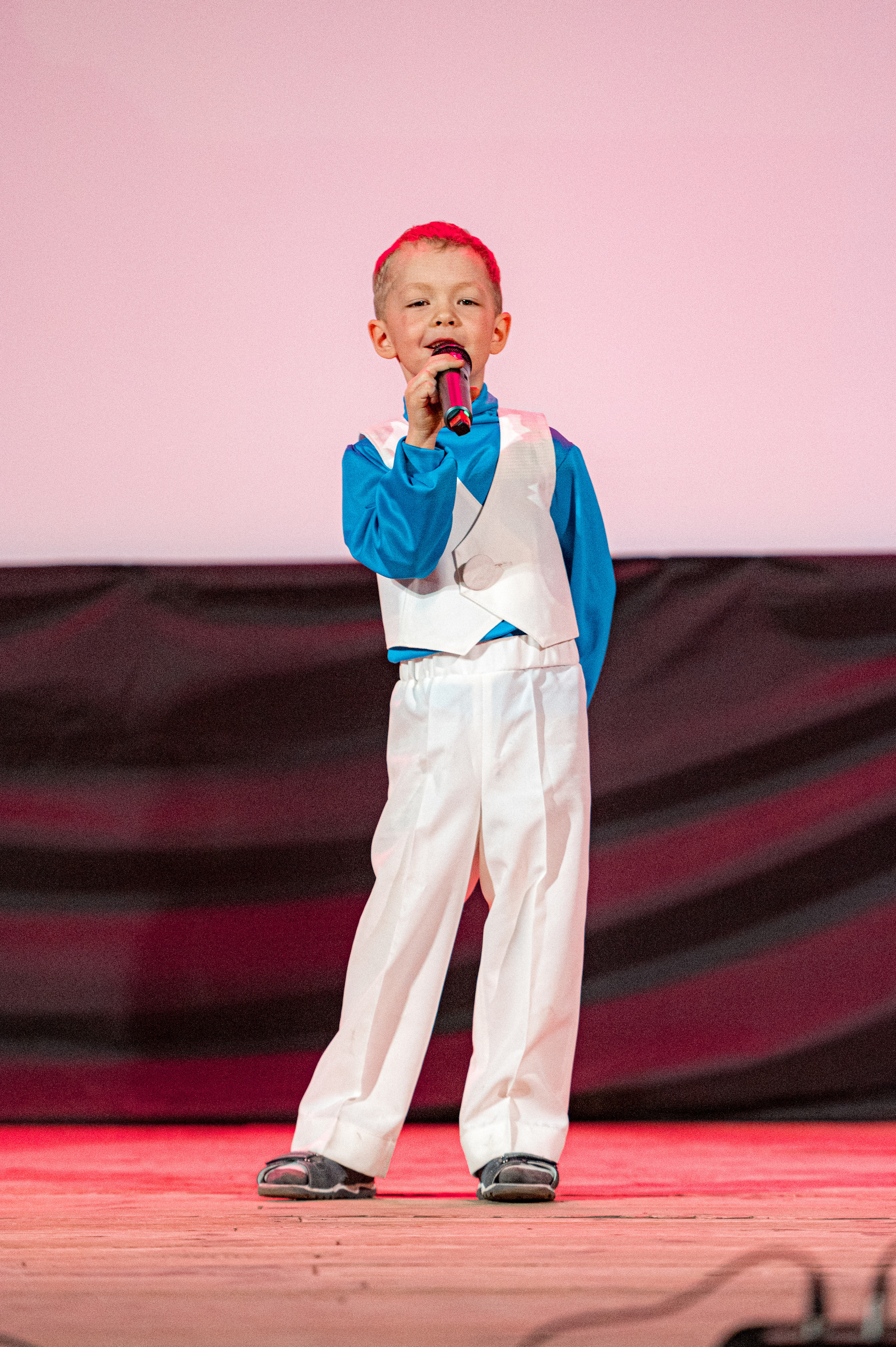Истоки — концерт посвященный дню работников культуры. Конный и фотограф с животными в Твери Топталова Люся