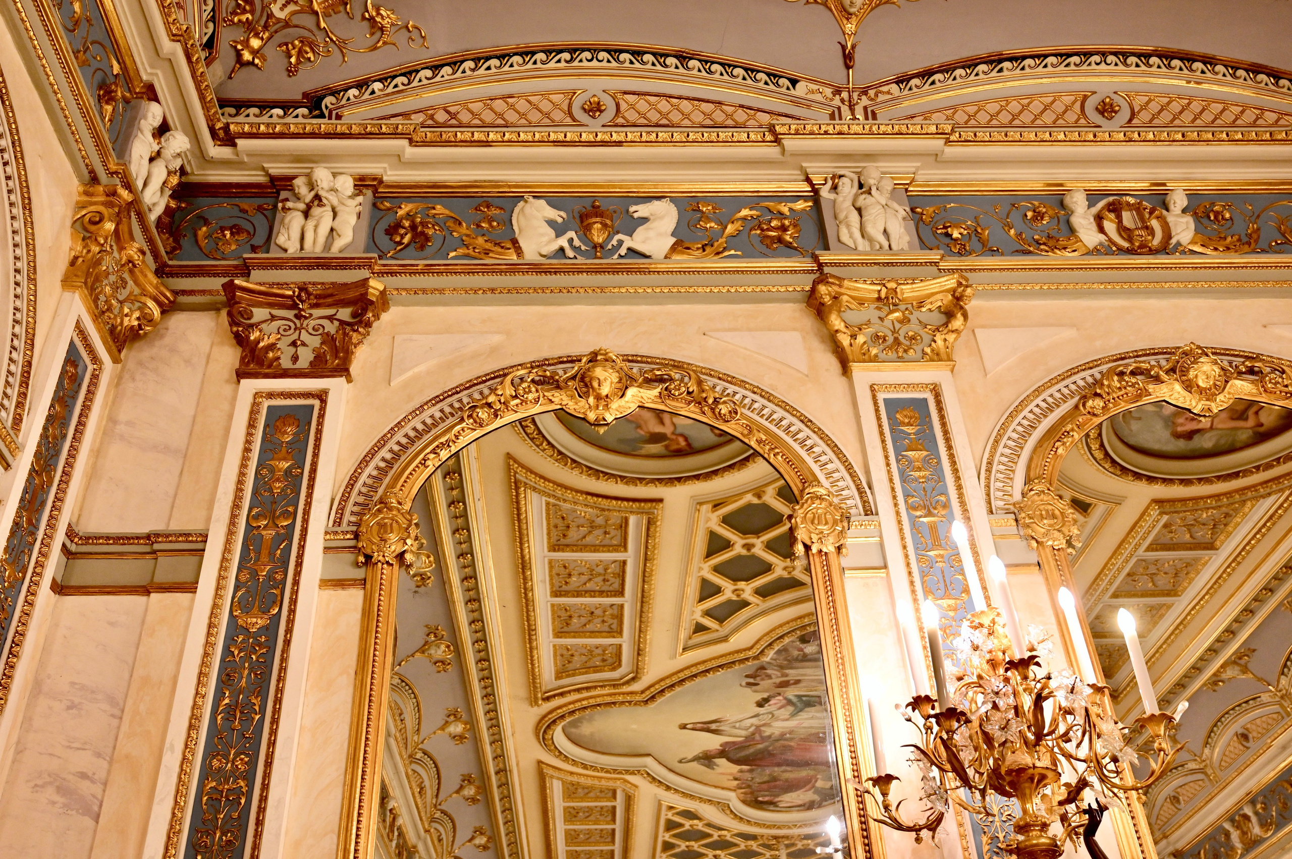 Дворец маркиза Дос Агуас. Гид и фотограф в Валенсии Новиков Михаил