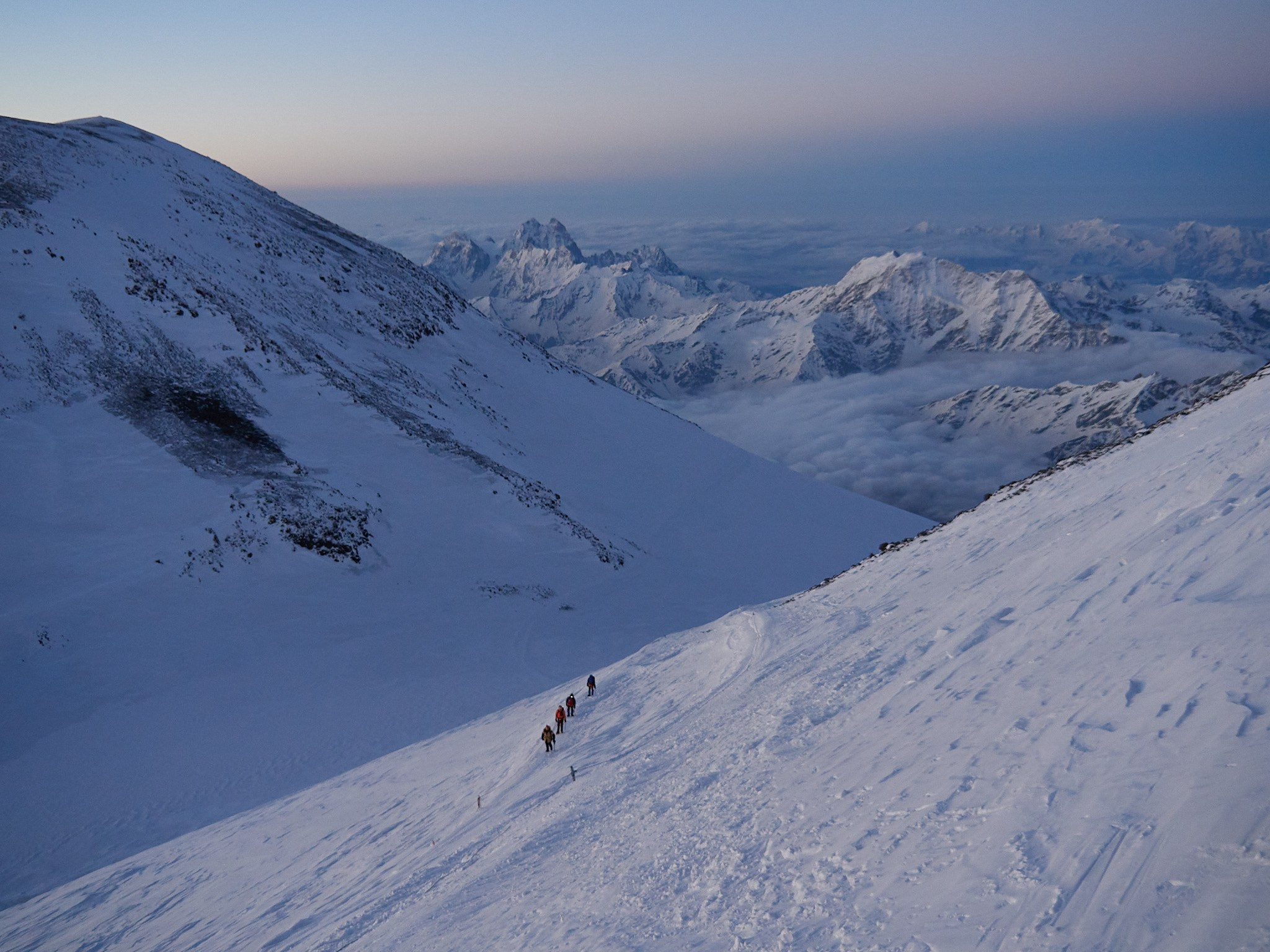 Горный, высотный Фотограф на Эльбрусе Георгий