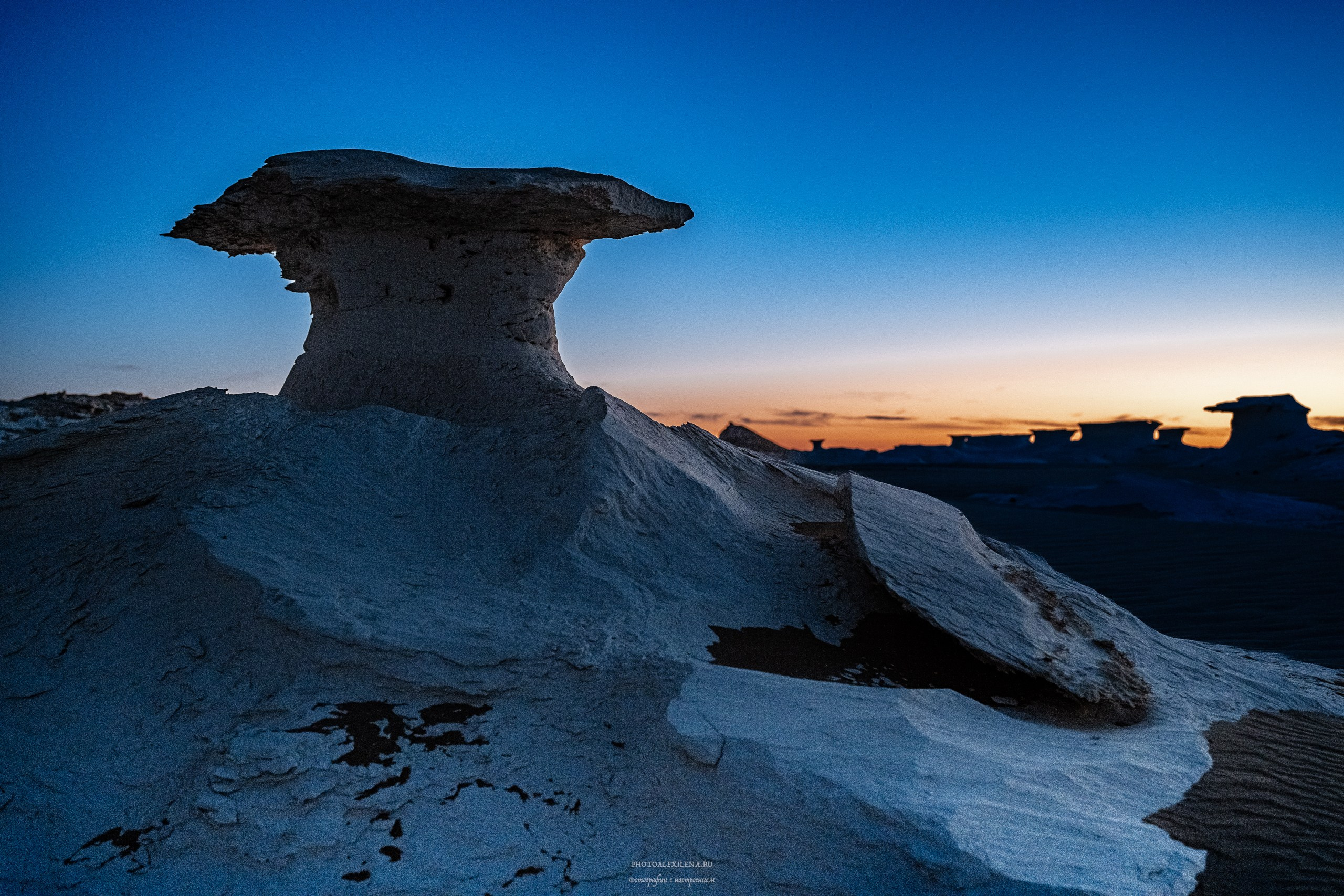 Пустыня чёрная, пустыня белая. Авторские стильные фотокартины