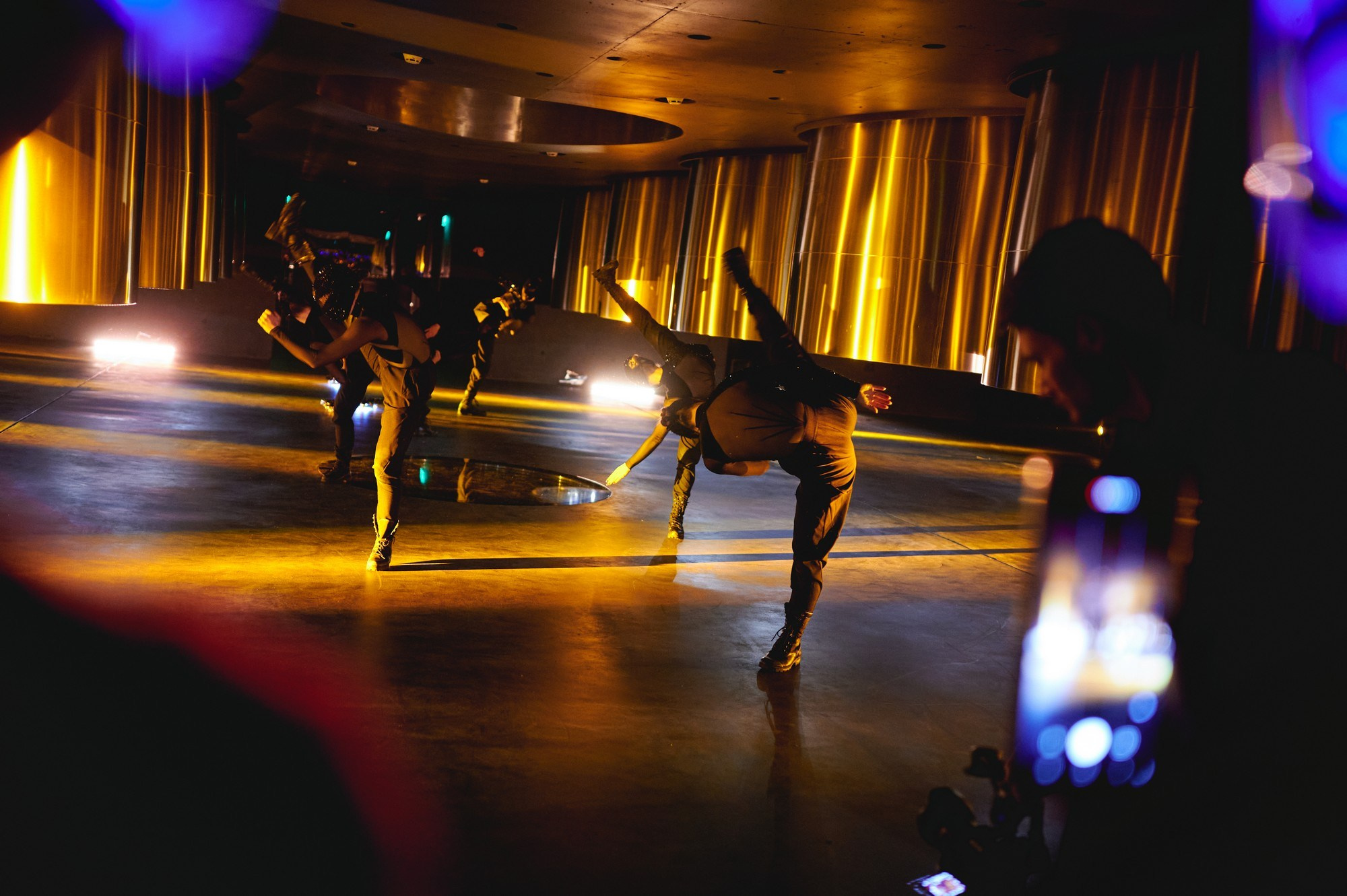 Site-specific Promenade. “STROKA” art-group