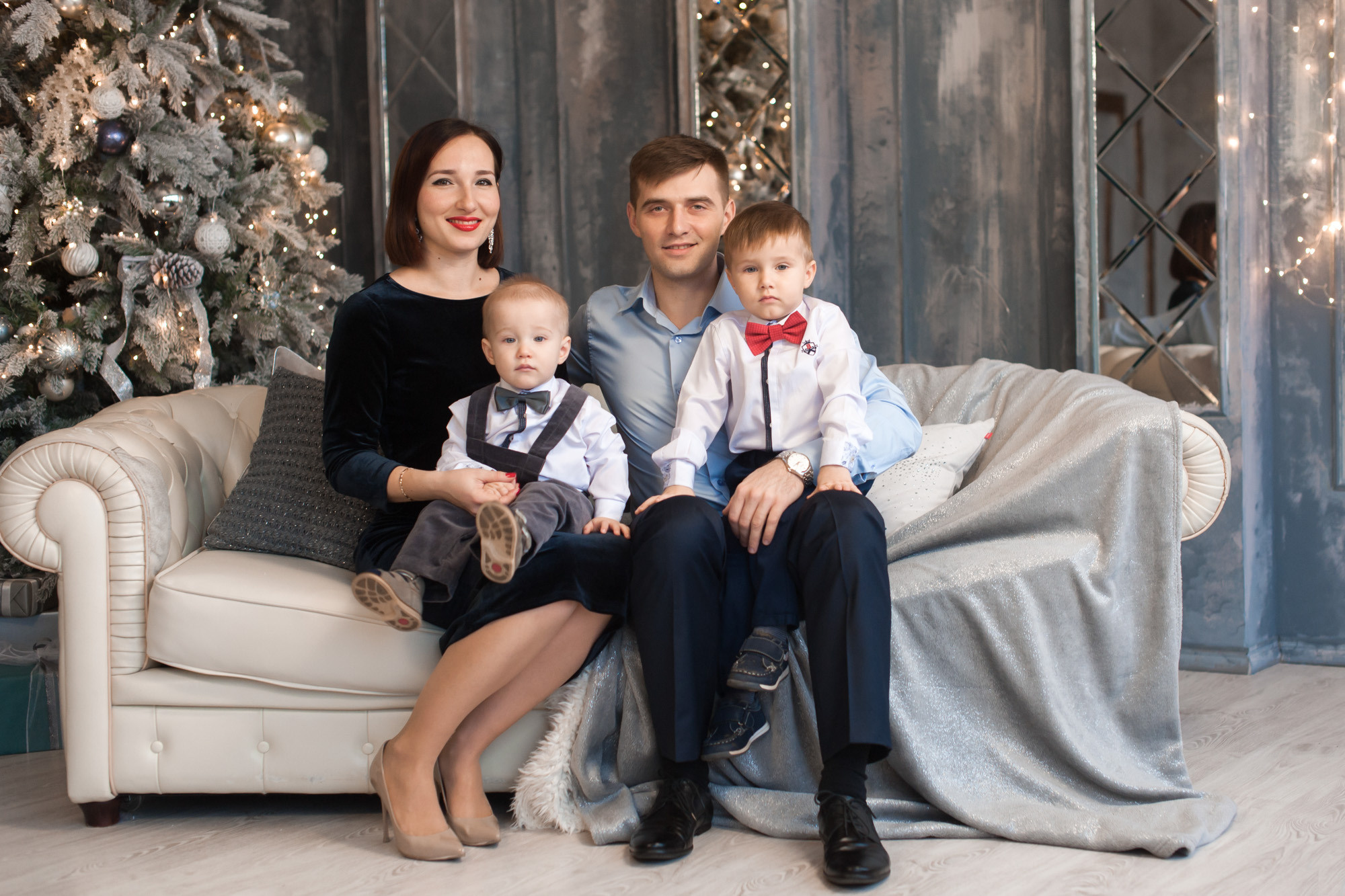 Семейная фотосессия - семейная и детская фотосъемка в студии Калинингр. Свадебный фотограф Калининград - Александр Зубанов