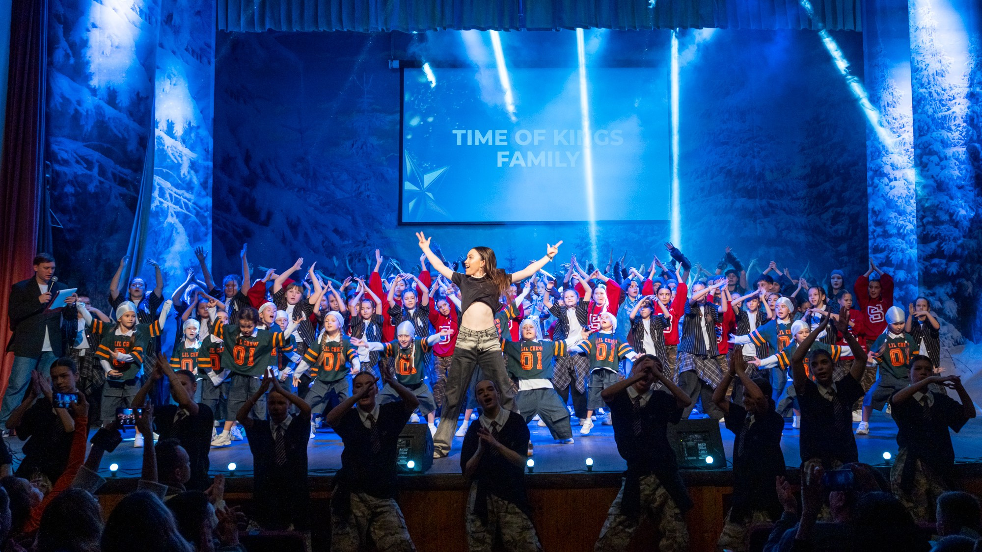 ОТЧЕТНЫЙ КОНЦЕРТ СТУДИИ ТАНЦА И ФИТНЕСА «TIME OF KINGS». Репортажный фотограф в Казани Павел Серпокрылов