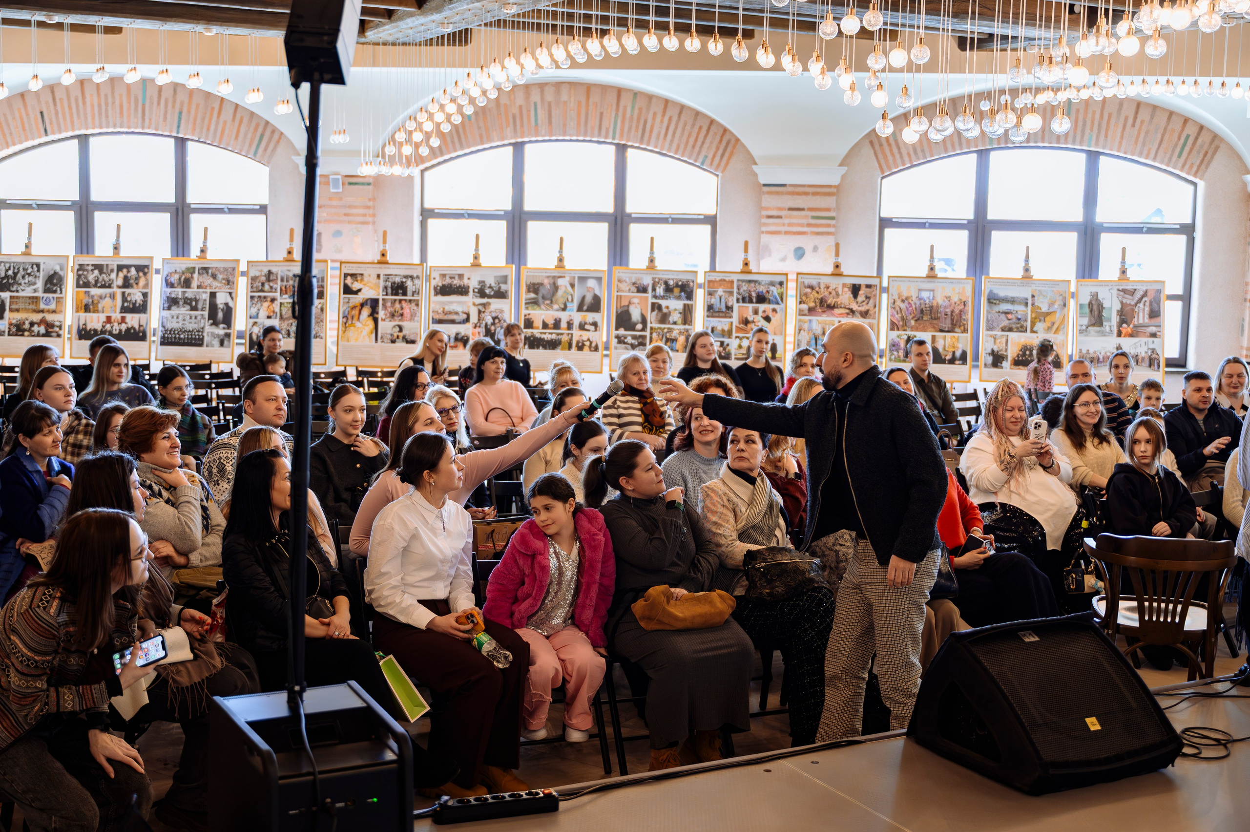 ФАН встреча участников проекта FACTOR.BY: Ибрагима Карасова и Шамхала Хачатуряна. Фотограф Беларусь — Ольга Шаповалова (Жардецкая)