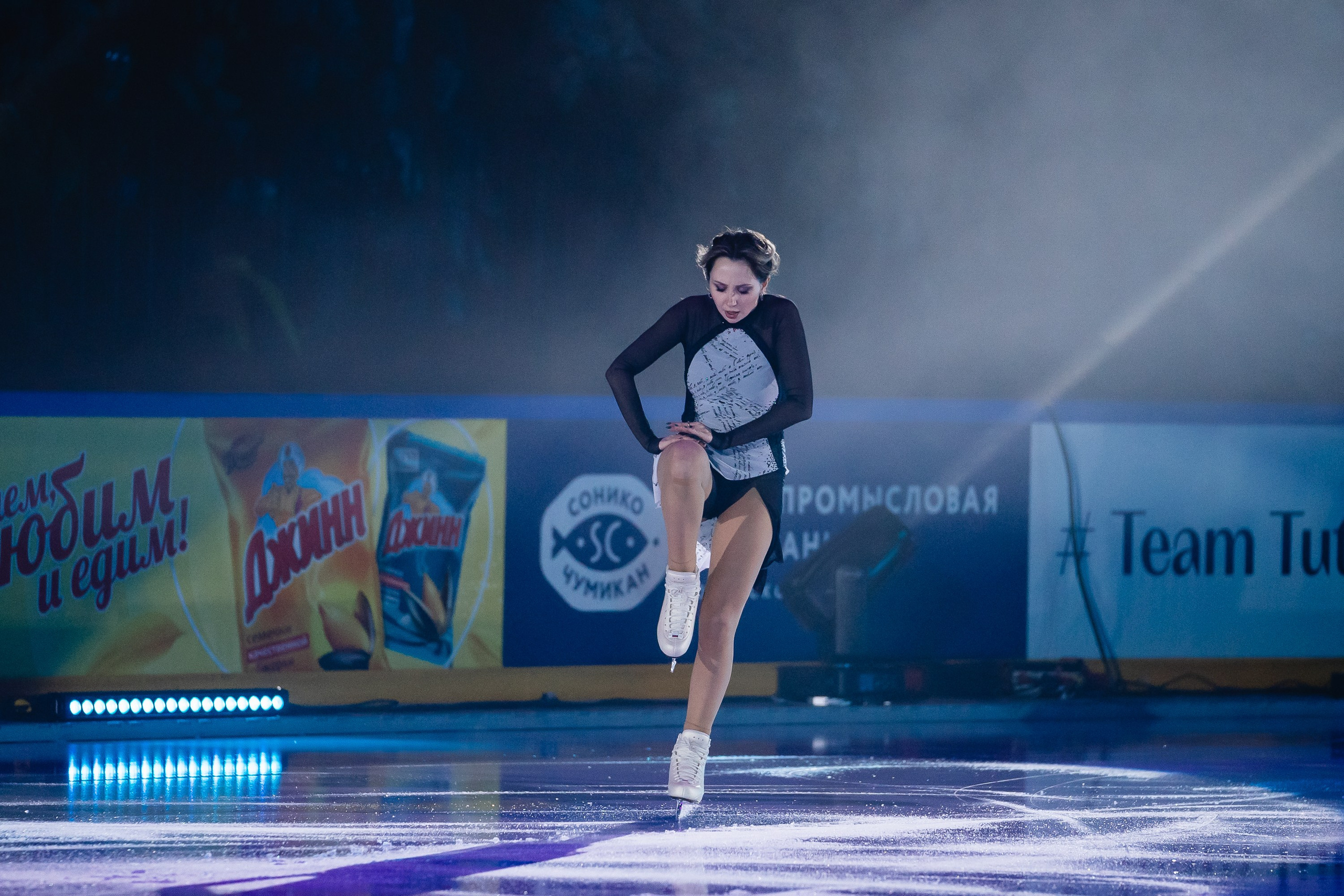 Шоу «Чемпионы на льду» в Новосибирске. Воробьева Ксения — Спортивный и танцевальный фотограф Новосибирск