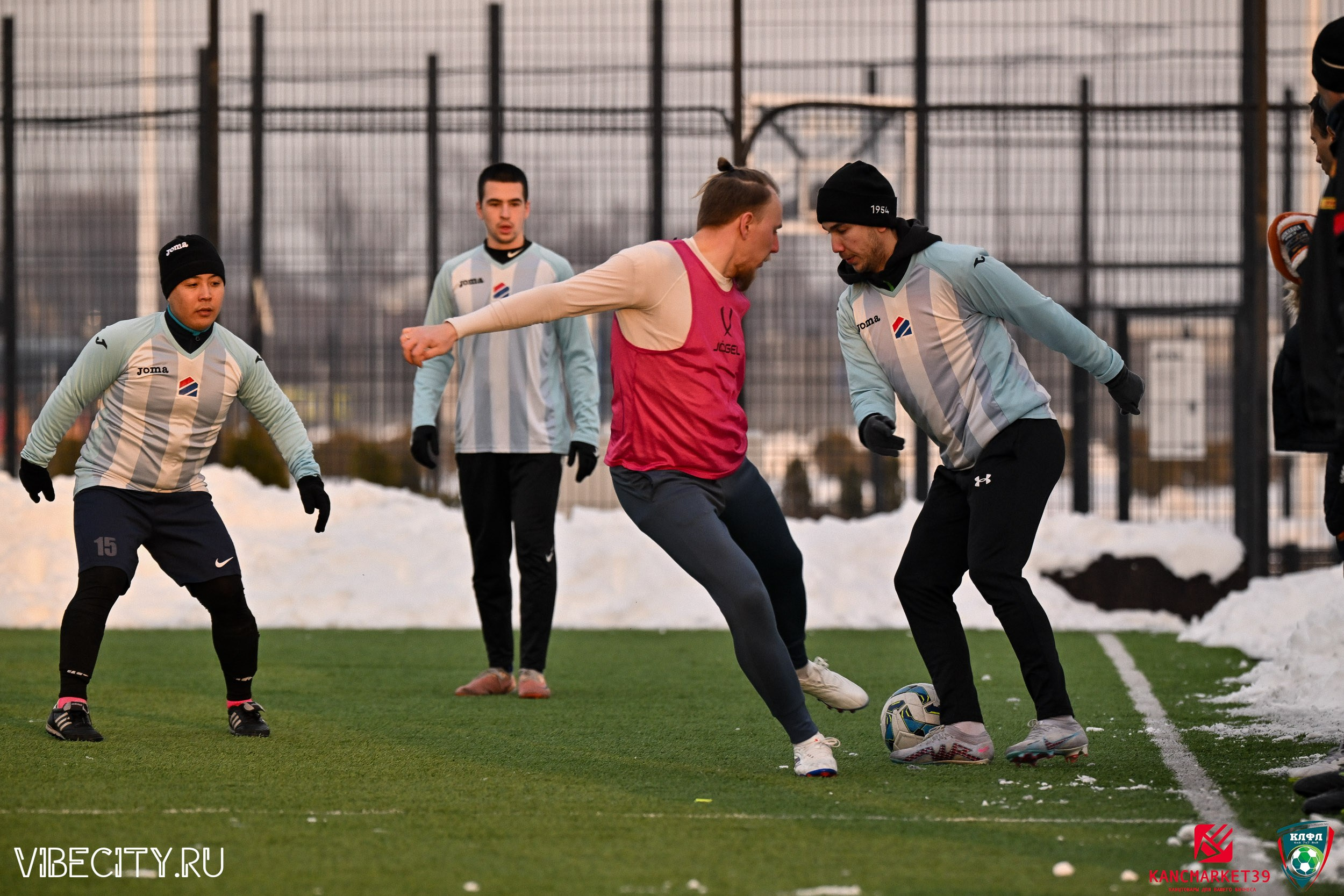 Калининградская Любительская Футбольная Лига, Премьер лига 14 тур, Бауцентр-Пивной двор. VIBECITY.RU Вайб Сити Ру Фоторепортажи Фотоотчеты Калининград