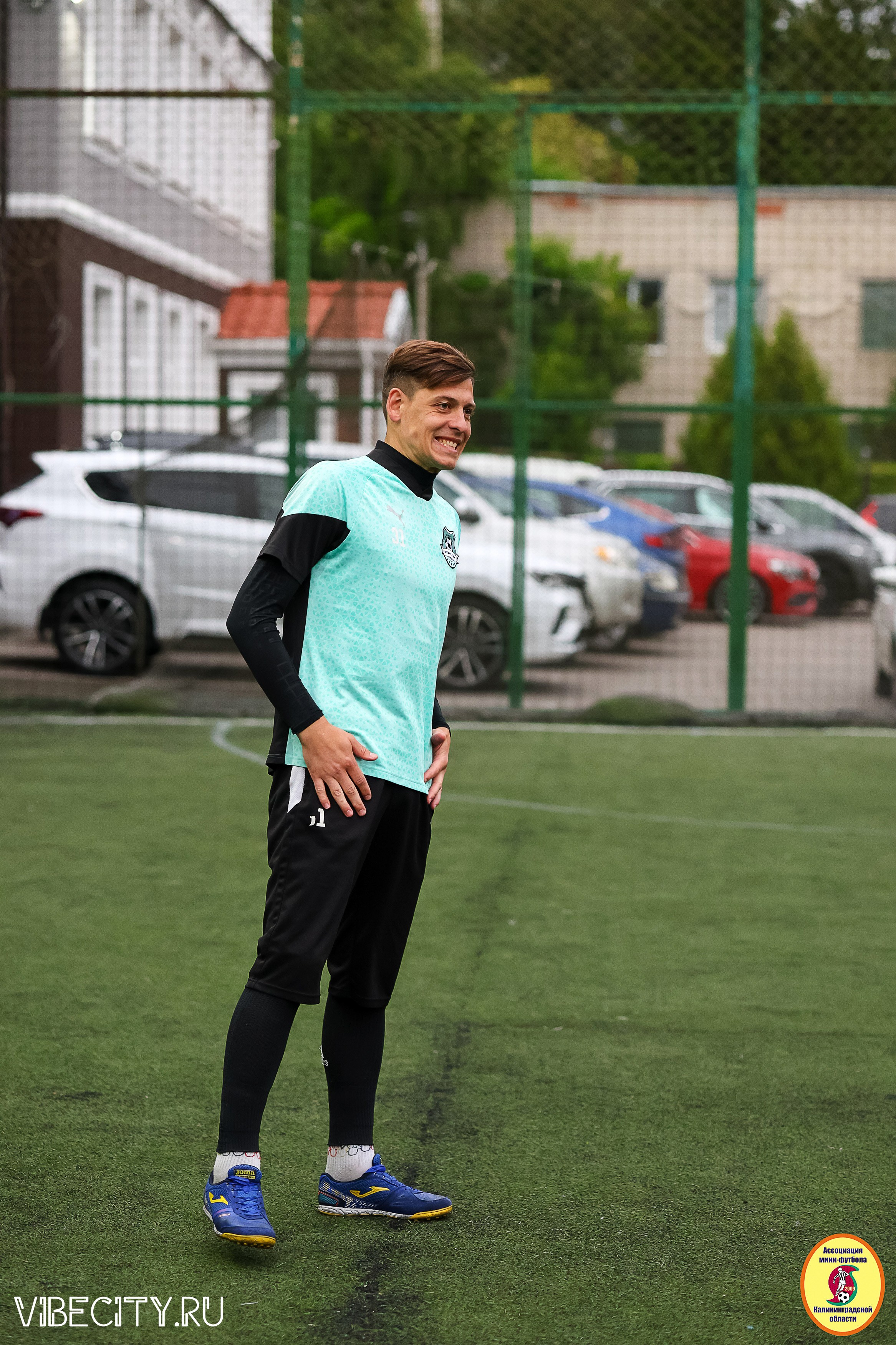ИГРЫ МИНИ-ФУТБОЛЬНОЙ И КОРПОРАТИВНОЙ ЛИГИ. VIBECITY.RU Вайб Сити Ру Фоторепортажи Фотоотчеты Калининград