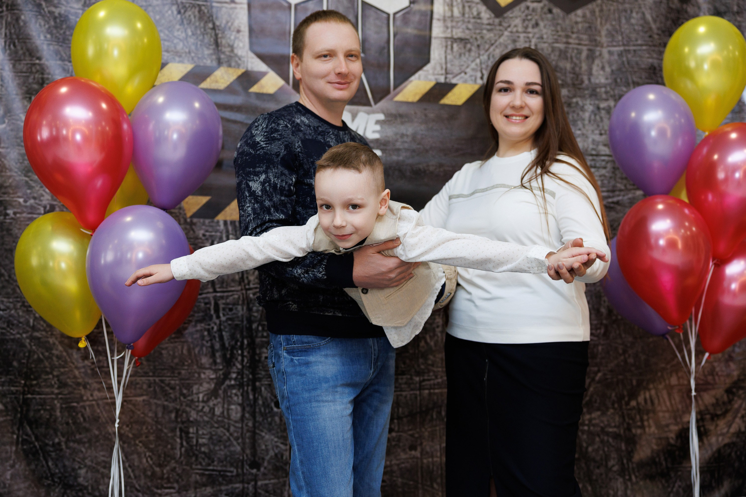 Детский день рождения в студии «Ромашка» в Оренбурге — Трансформеры