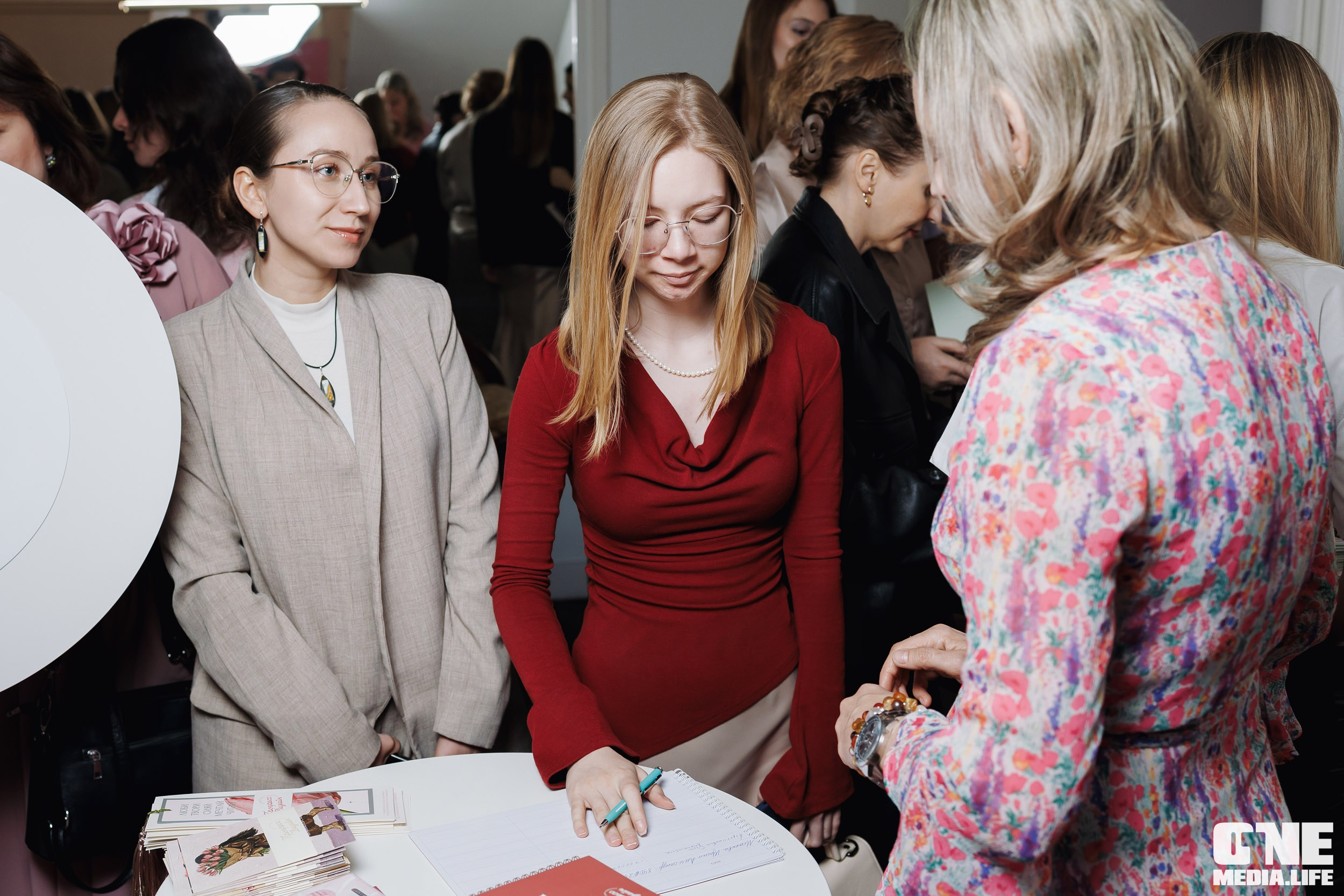 Форум Мой Бизнес — Девичник. One Media Life: фоторепортажи, фотоотчеты с мероприятий и заведений