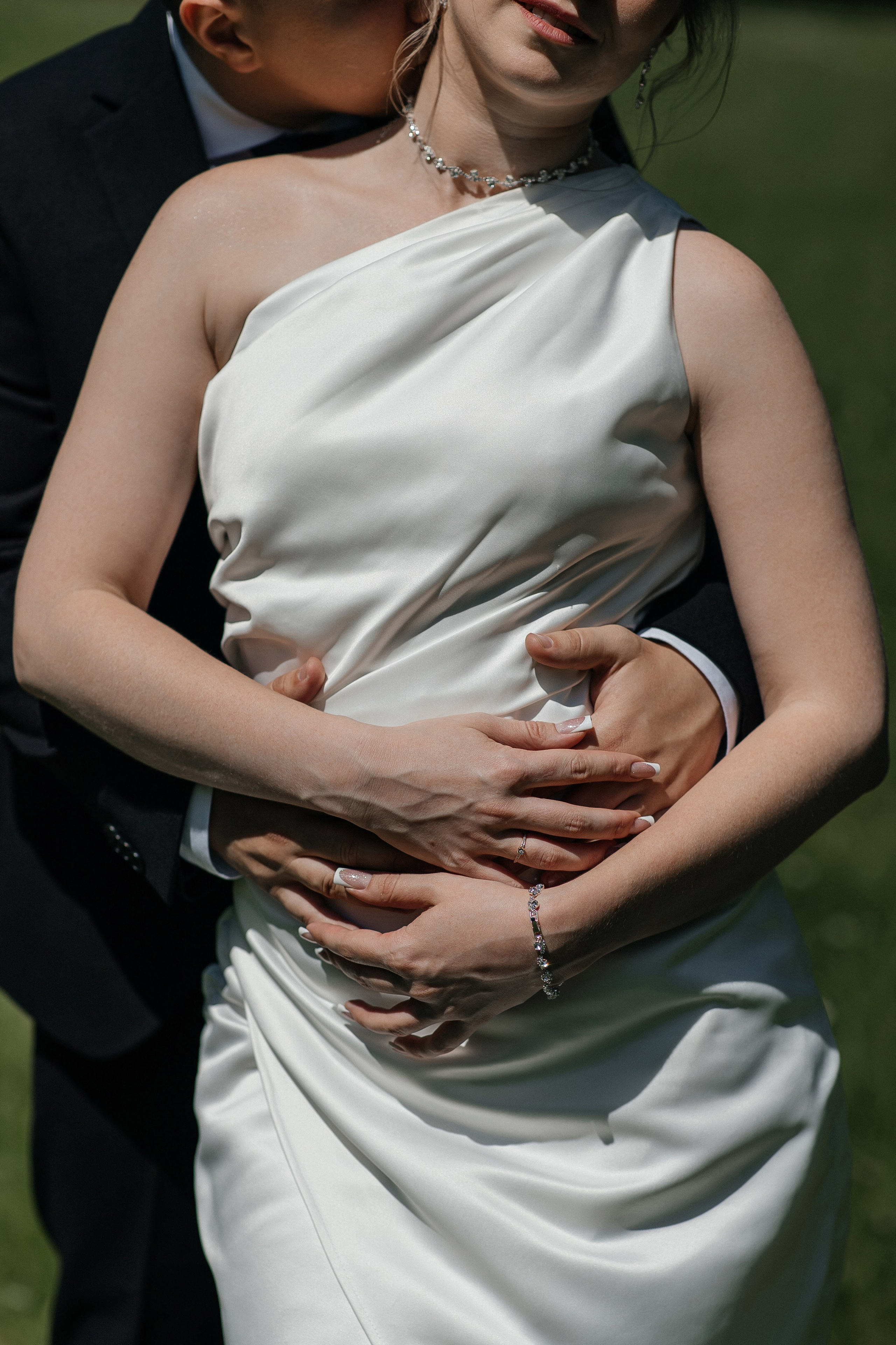 Свадебная фотосессия в Ботаническом саду имени Цицина. Свадебный фотограф в Москве Дарья Олендарёва