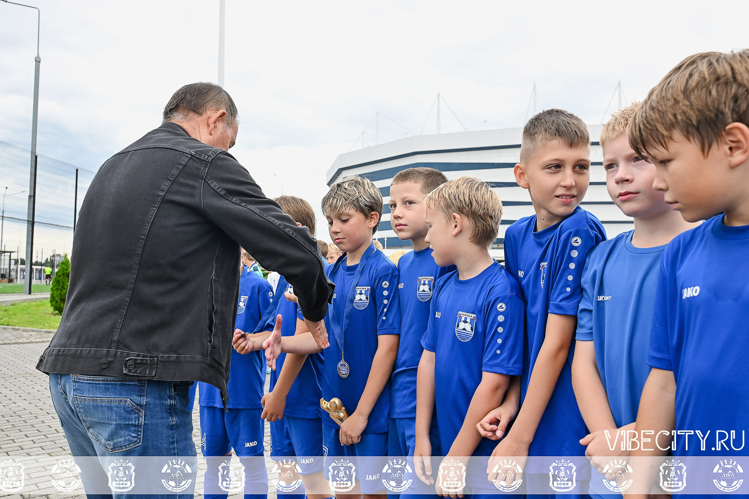 Калининградская Детская Футбольная Лига. VIBECITY.RU Вайб Сити Ру Фоторепортажи Фотоотчеты Калининград