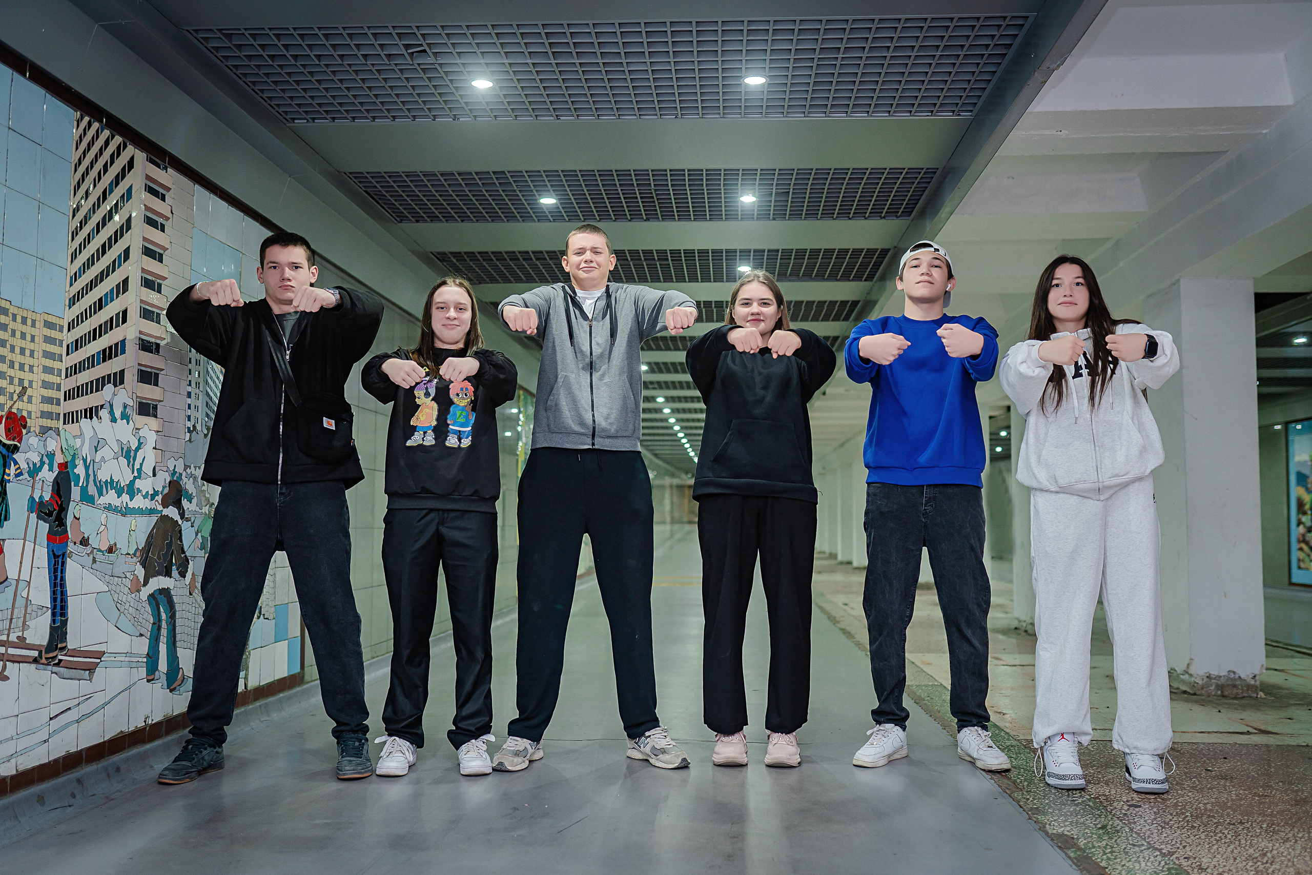 Фотосессия Школа 17 Класс 9Б. Современные Выпускные Альбомы в Ростове-на-Дону