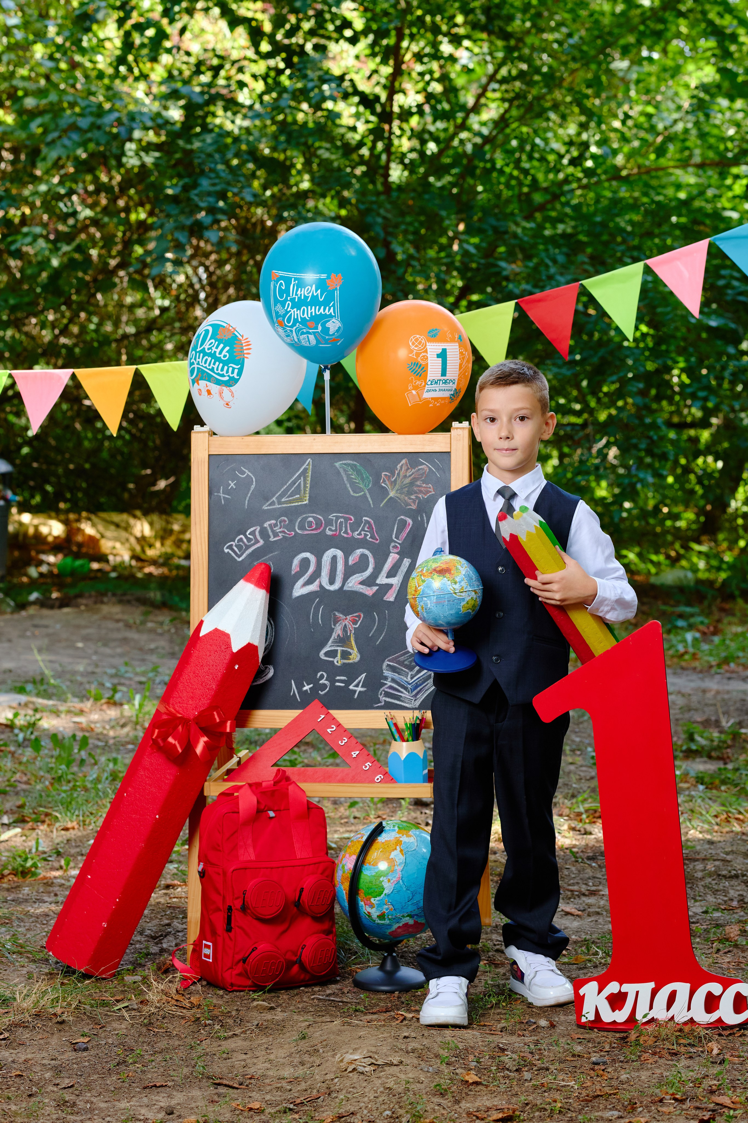 Альбом для 1 класса (персональный). Фотограф Выпускные альбомы Таганрог Сергей Коробченко
