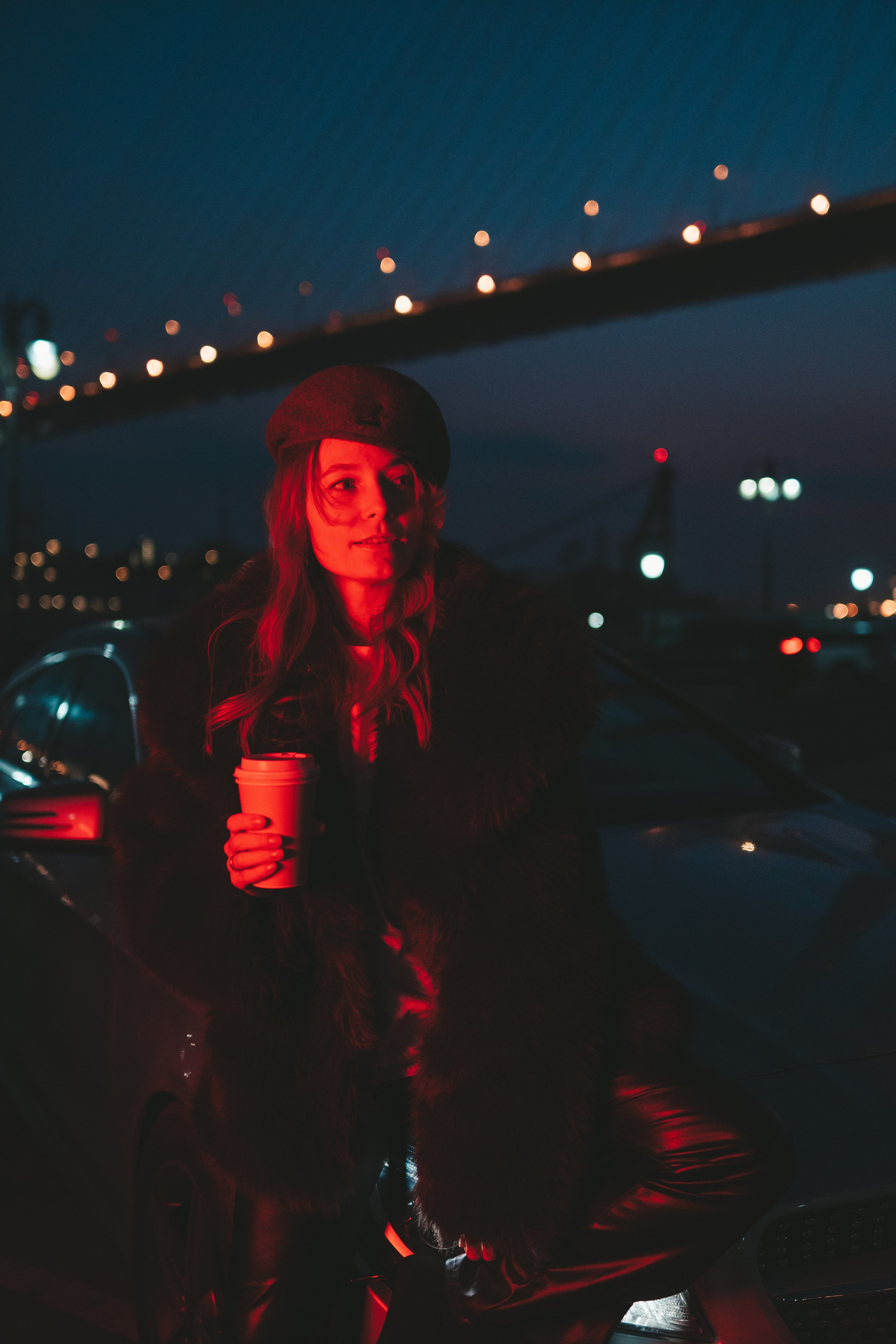 Фотосессия девушки с машиной. Портретный и семейный фотограф во Владивостоке Светлана Мухильченко