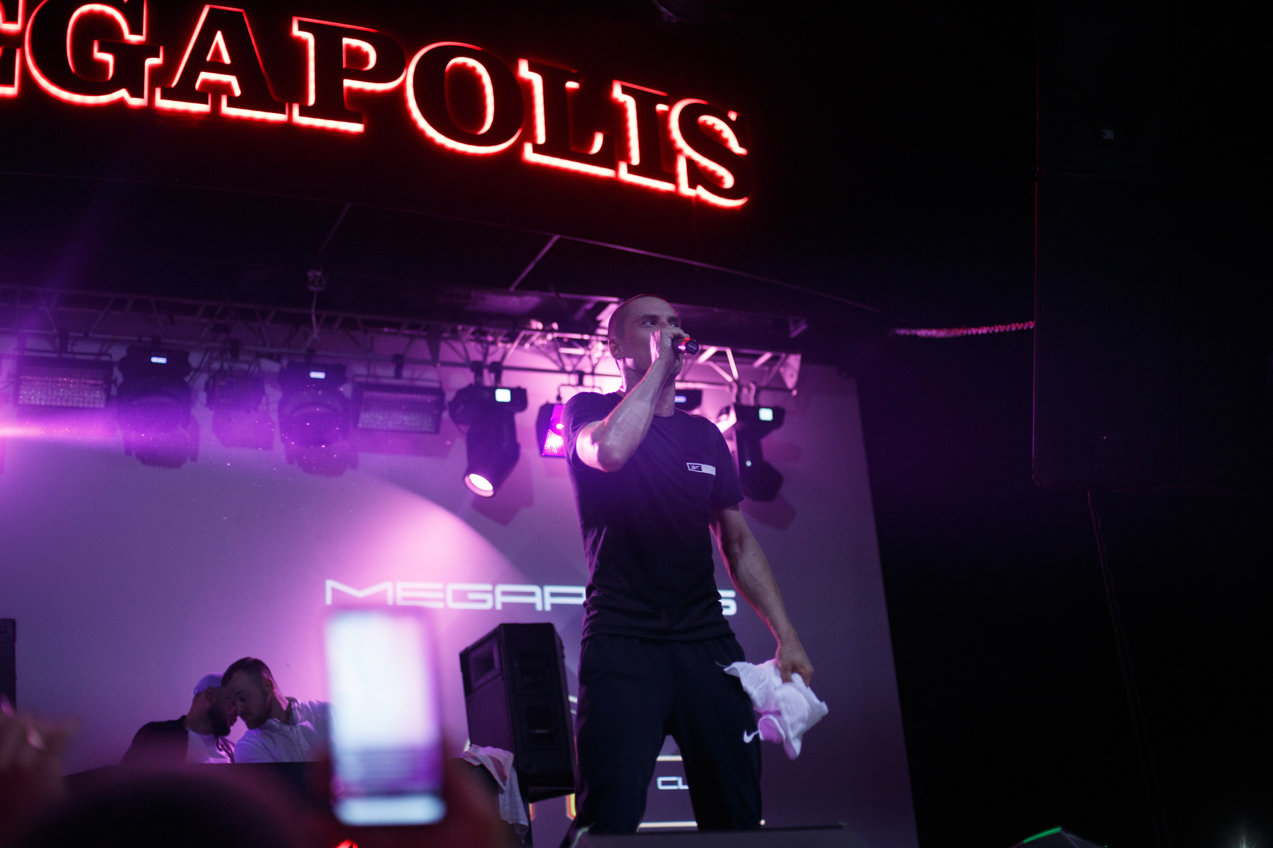 Честный. Andrey Pospelove. Фотограф в Саратове