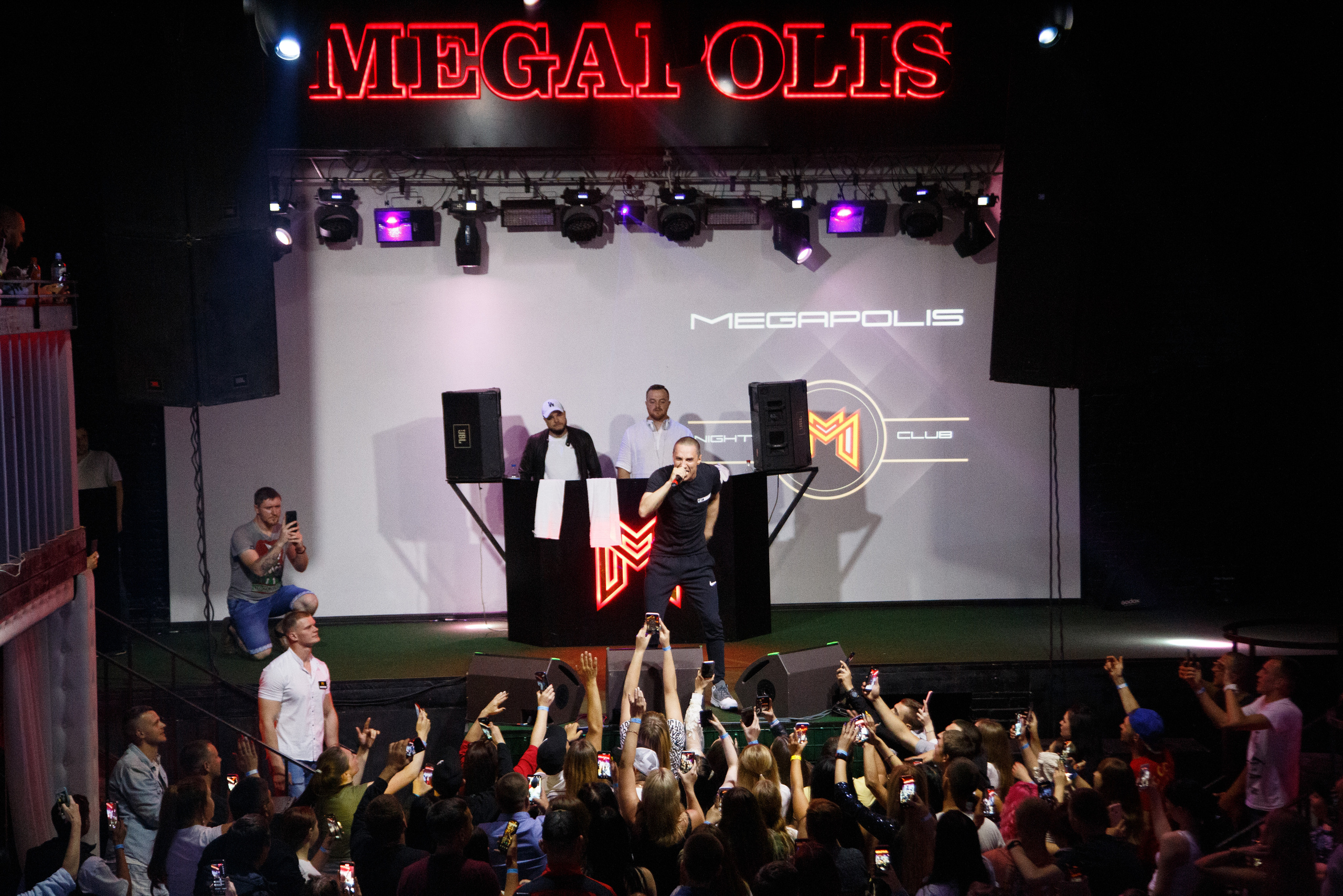 Честный. Andrey Pospelove. Фотограф в Саратове