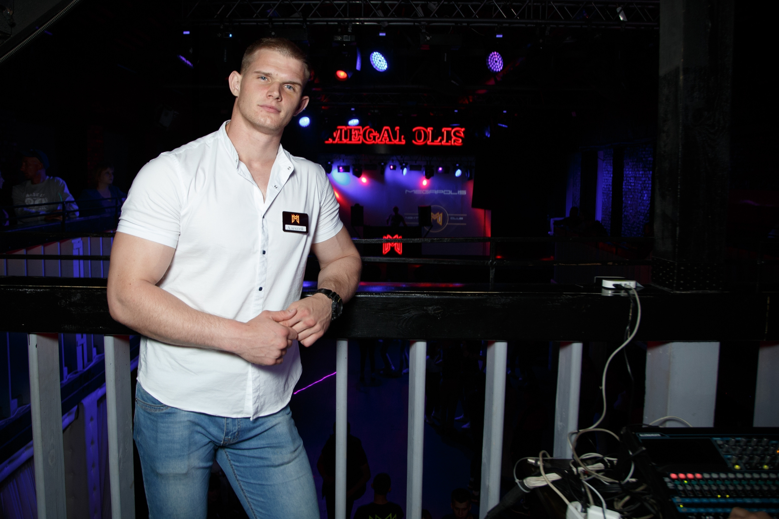 Честный. Andrey Pospelove. Фотограф в Саратове