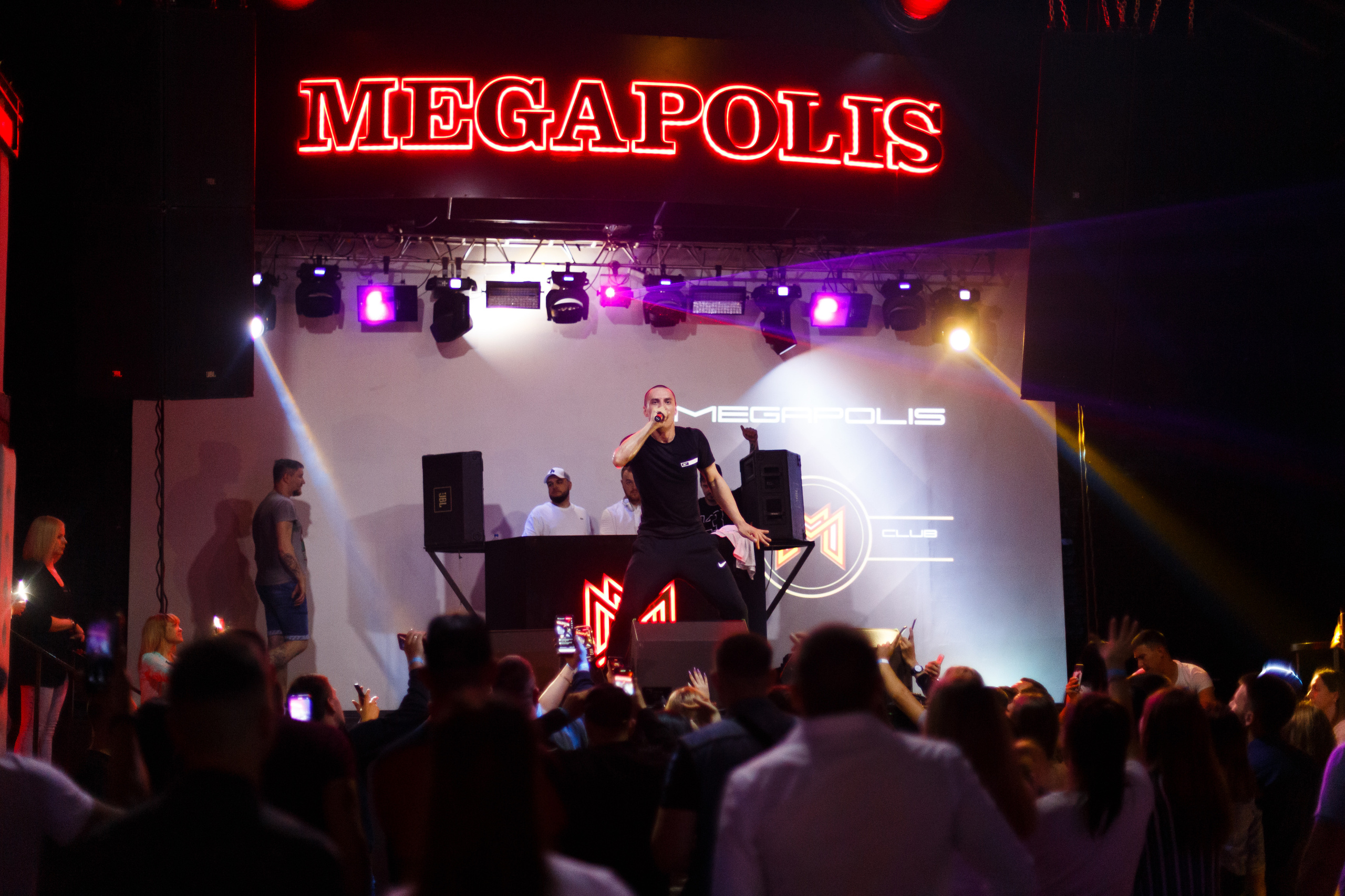 Честный. Andrey Pospelove. Фотограф в Саратове