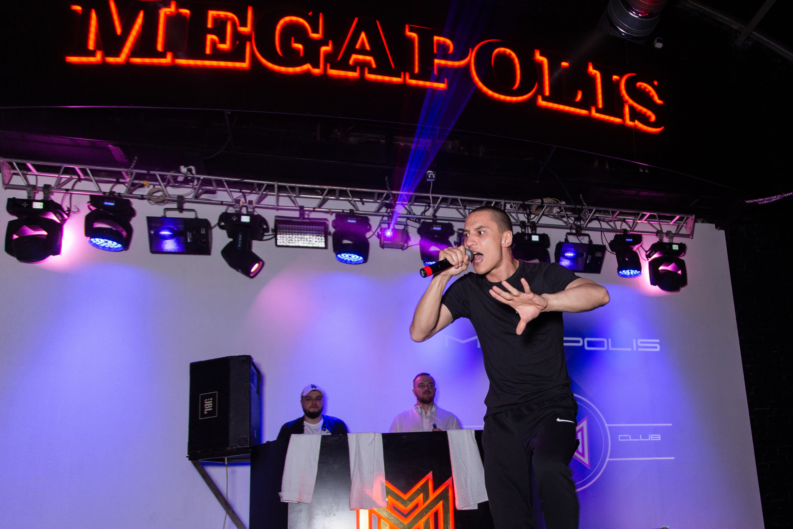 Честный. Andrey Pospelove. Фотограф в Саратове