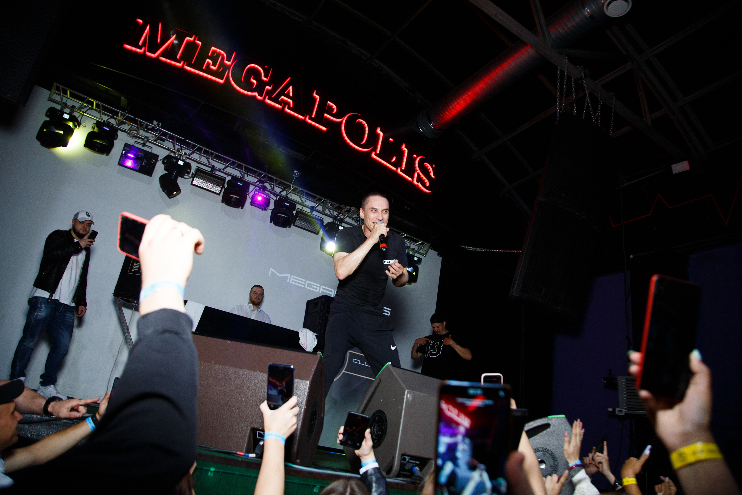 Честный. Andrey Pospelove. Фотограф в Саратове