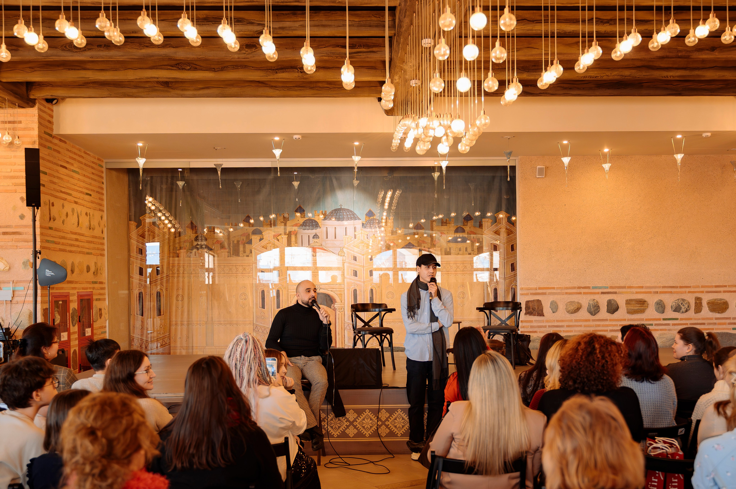 Репортажная съемка, съемка мероприятия, проект factor.by, финалист factor.by, Шамхал Хачатурян, Ибрагим Карасов, фактор бай, фотограф Ольга Шаповалова, съемка фанатов, минск, беларусь