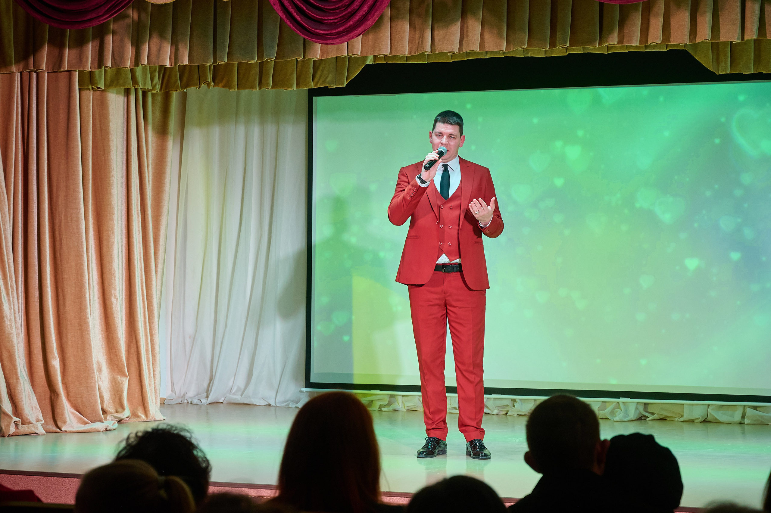 8 марта в Виноградном. Жизнь курорта Кабардинка в фотографиях